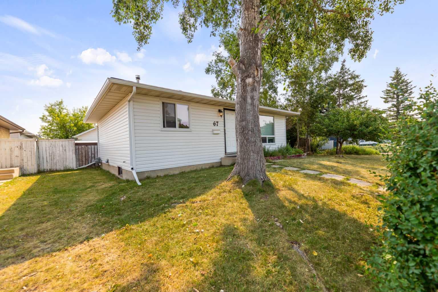 67 Falchurch Crescent NE