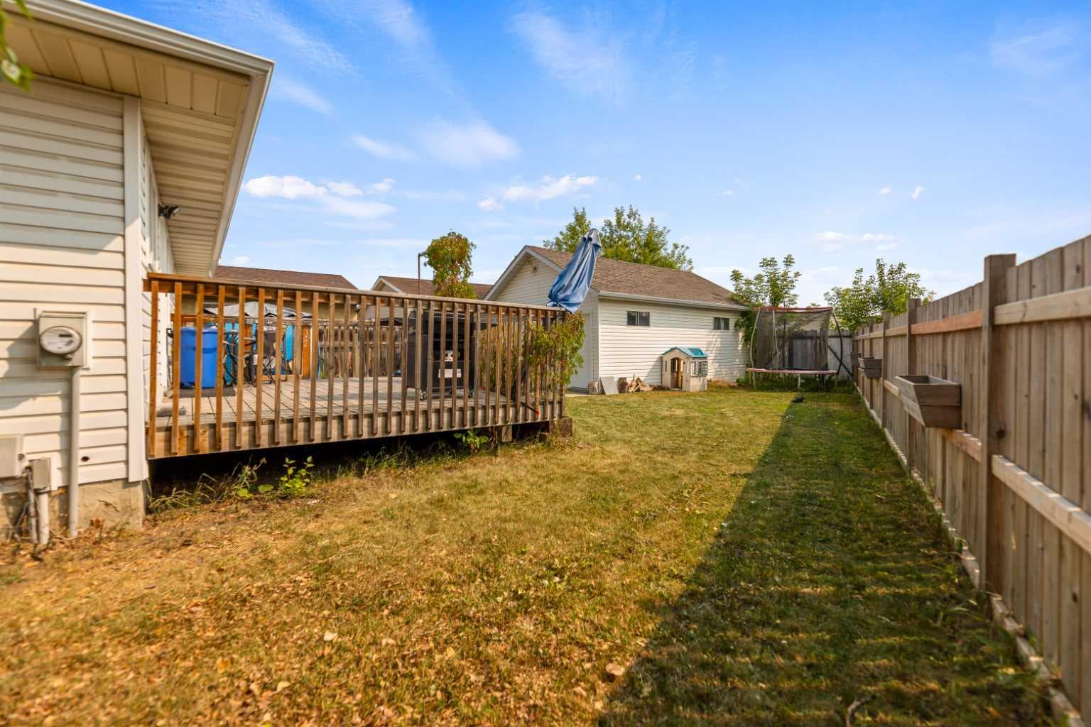 67 Falchurch Crescent NE