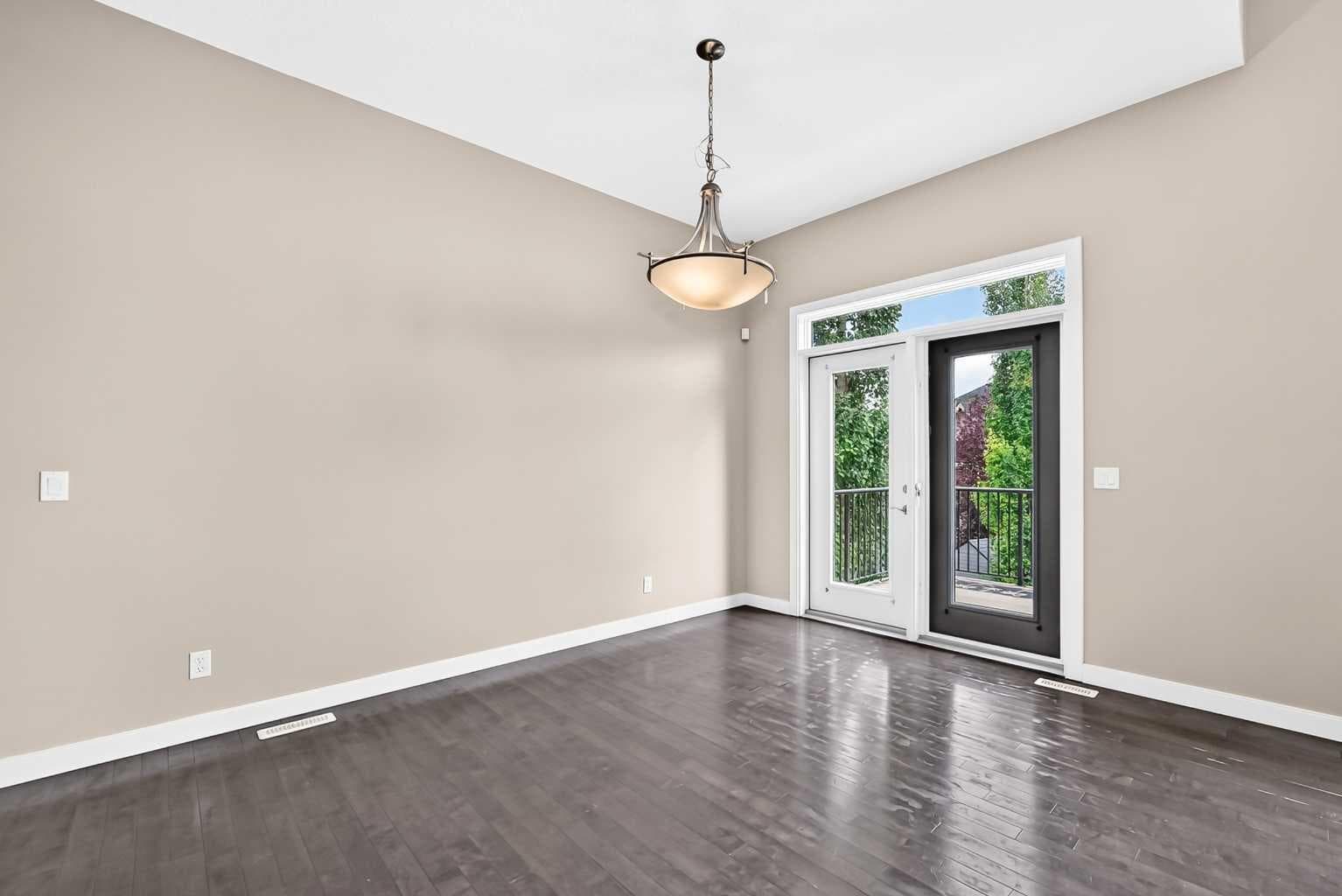145 Cranridge Terrace SE
