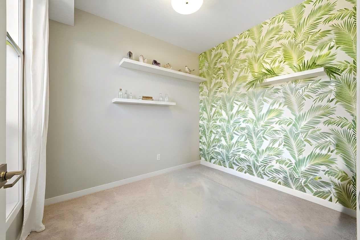 618, 122 Mahogany Centre SE