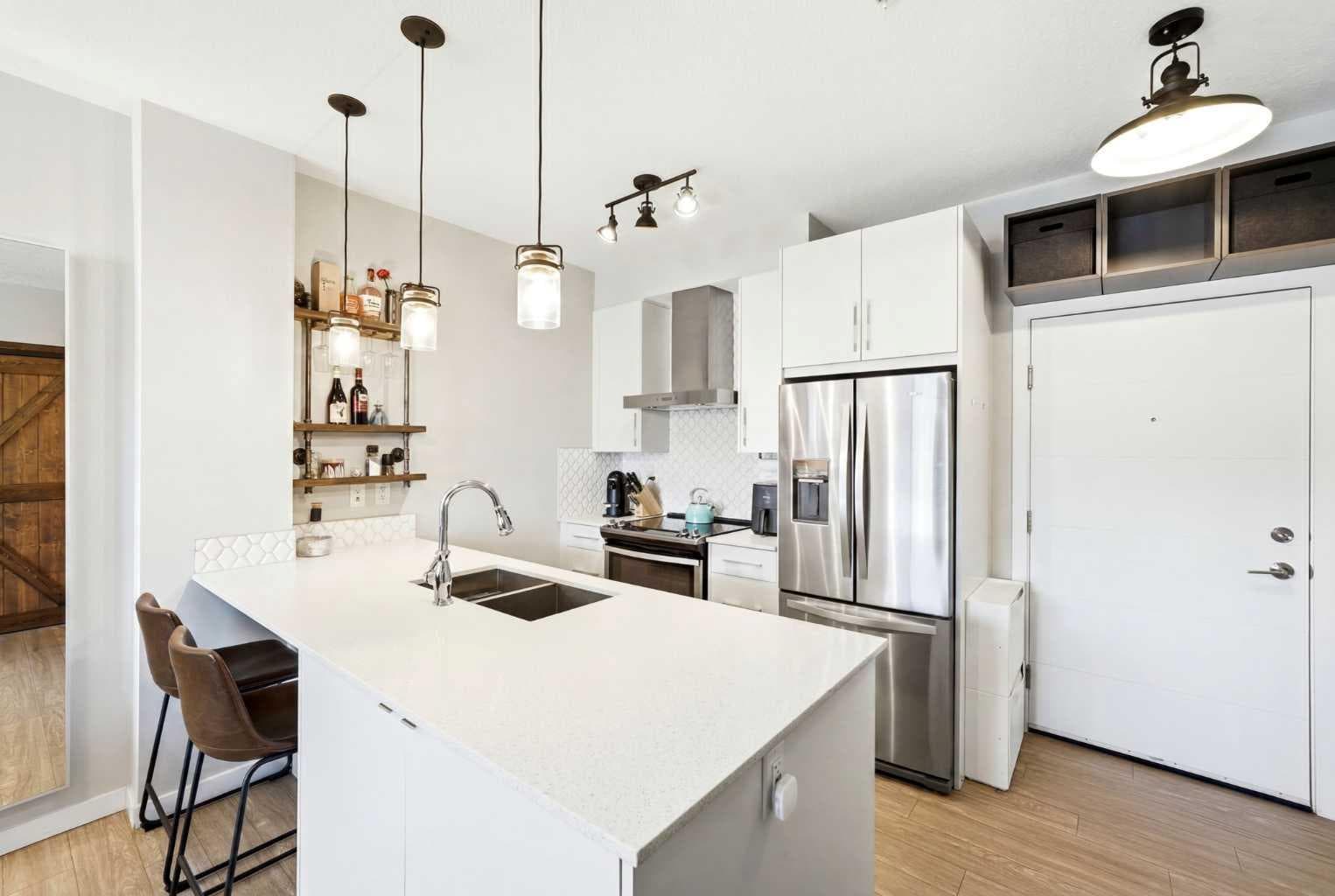 618, 122 Mahogany Centre SE