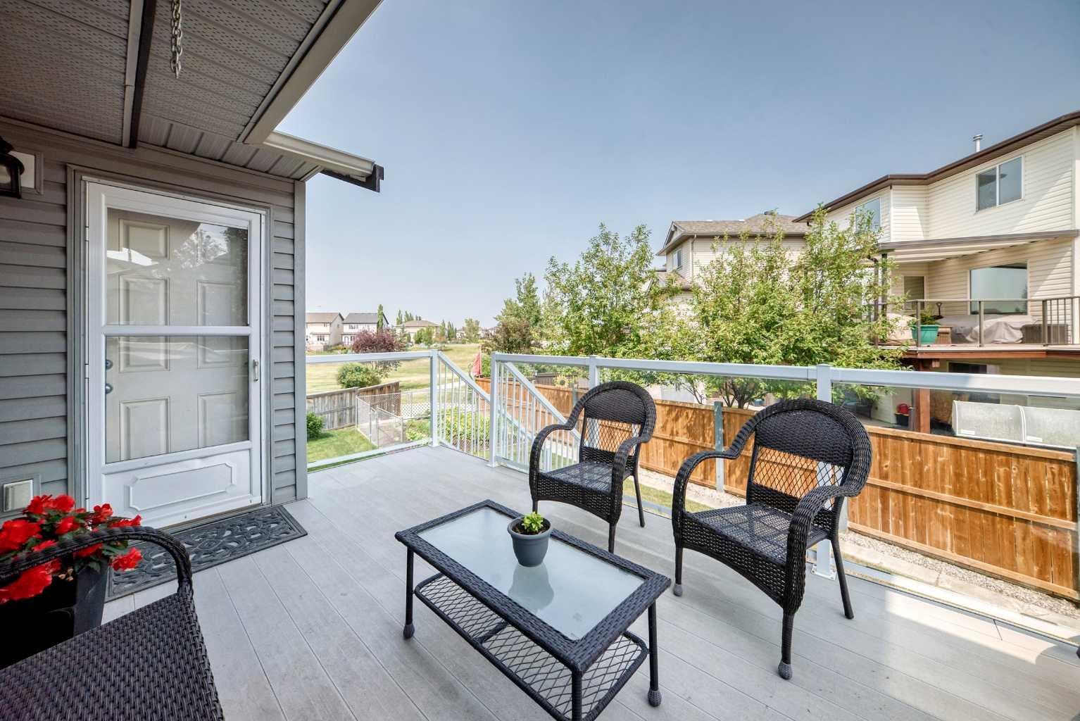 325 Luxstone Green SW