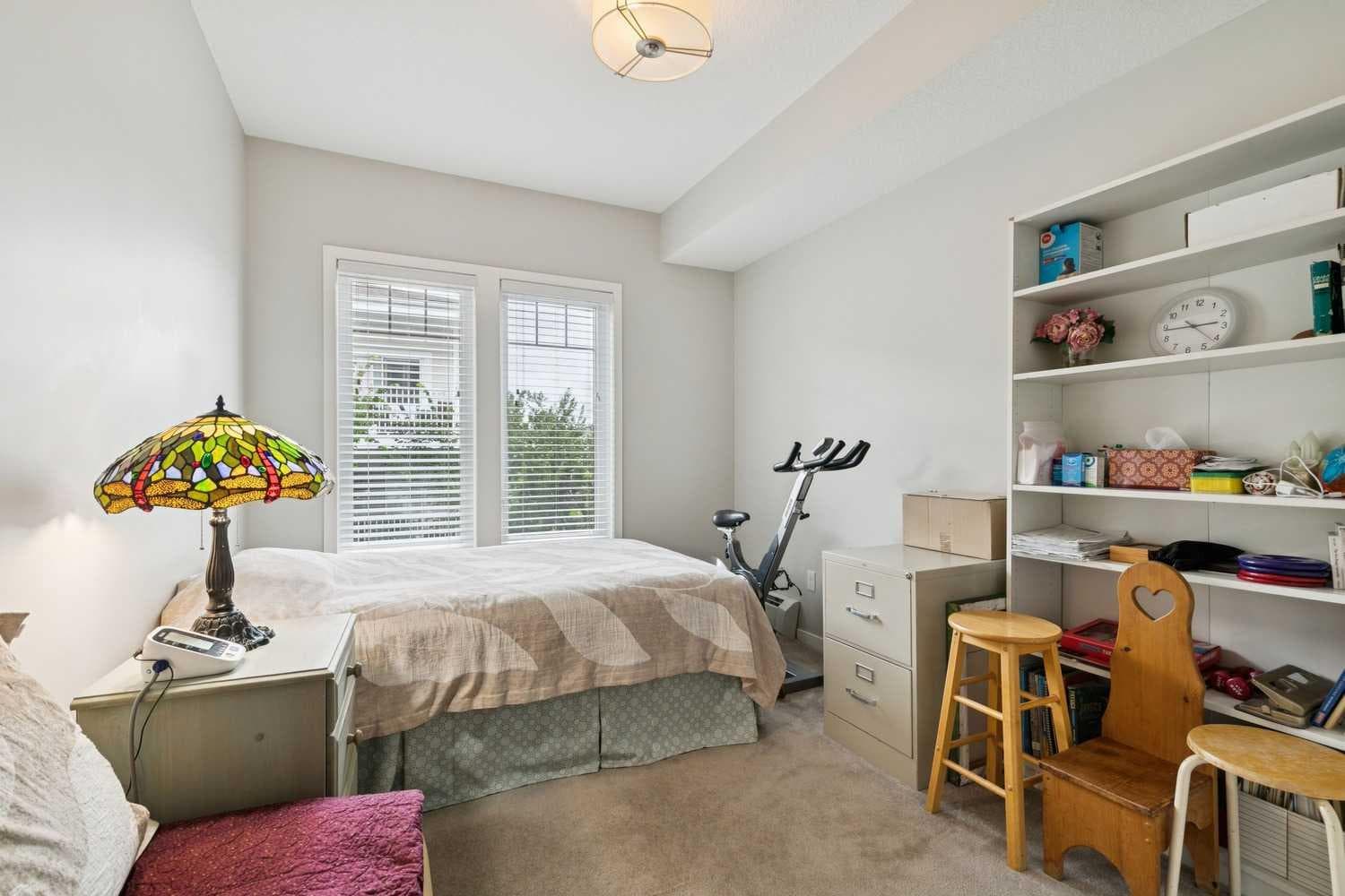 312, 20 Mahogany Mews SE