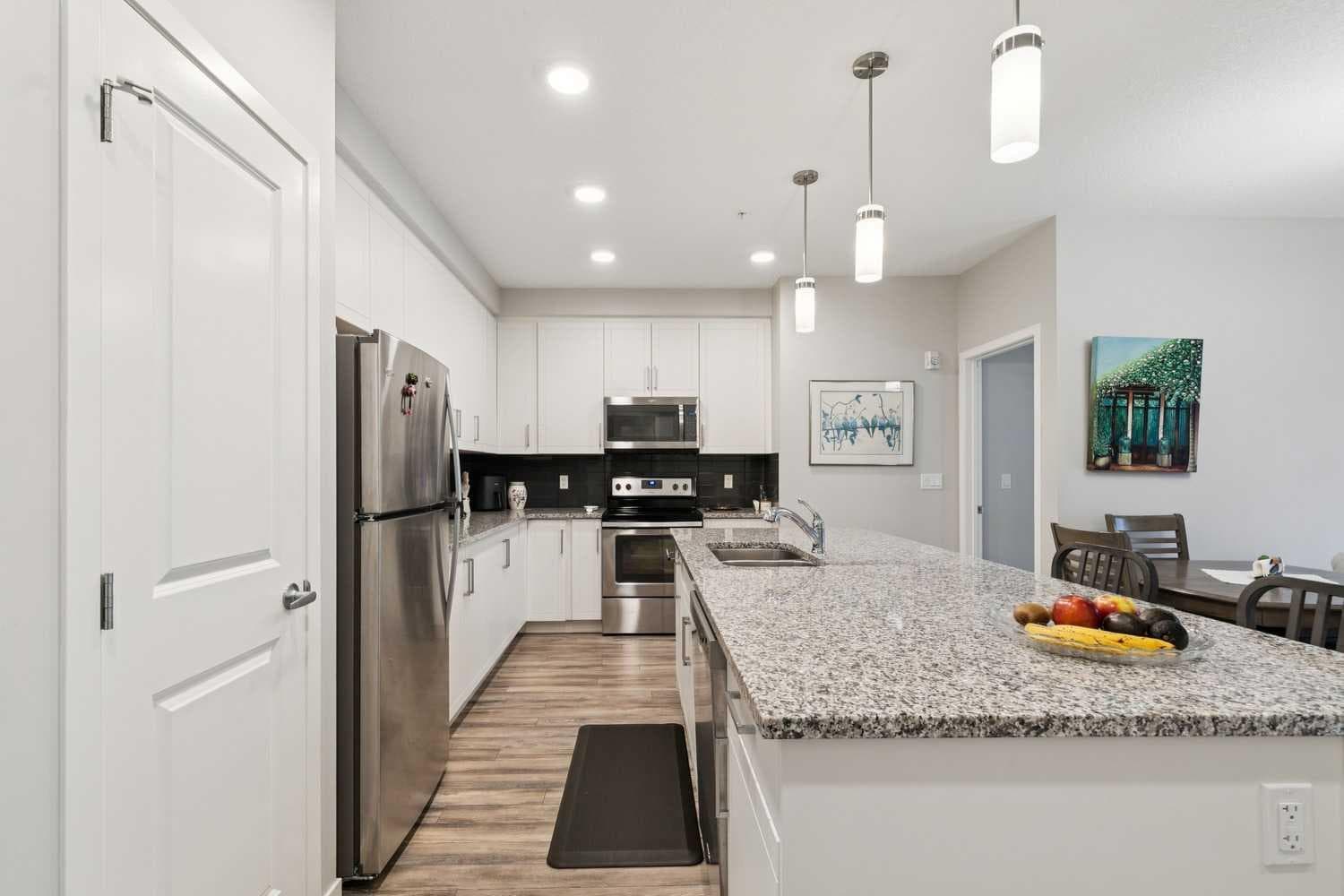 312, 20 Mahogany Mews SE