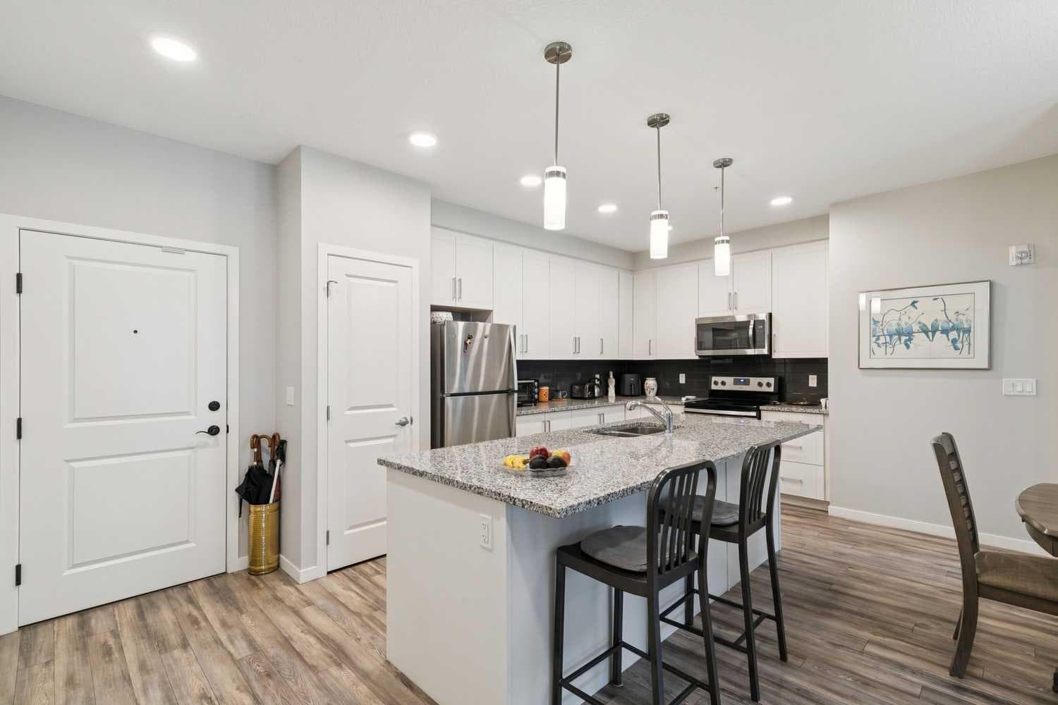 312, 20 Mahogany Mews SE