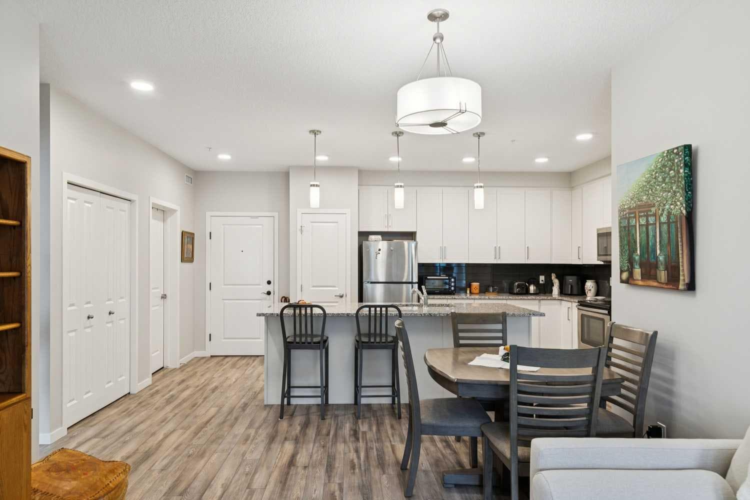 312, 20 Mahogany Mews SE