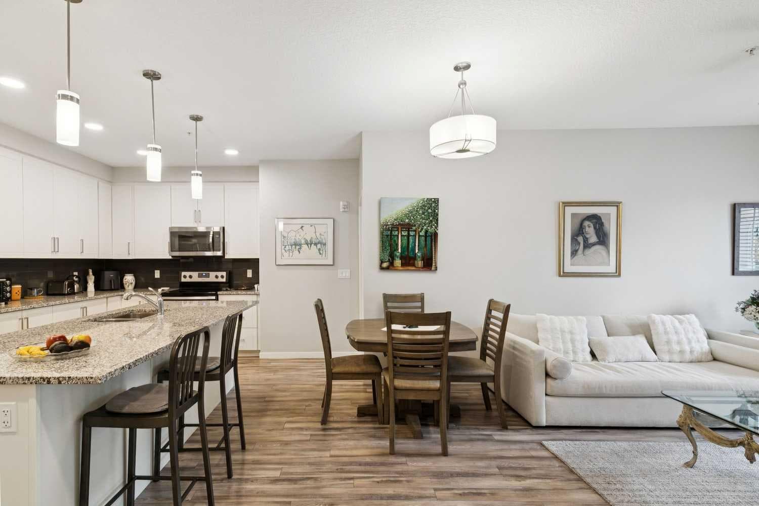 312, 20 Mahogany Mews SE