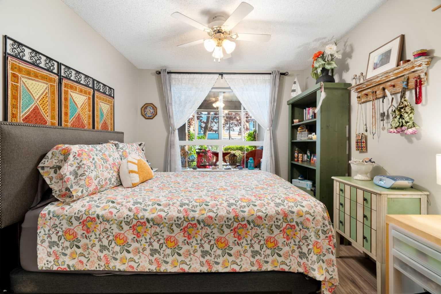 159, 35 Richard Court SW