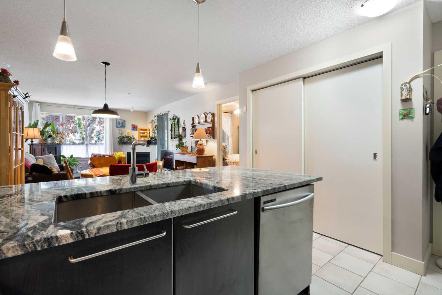 159, 35 Richard Court SW