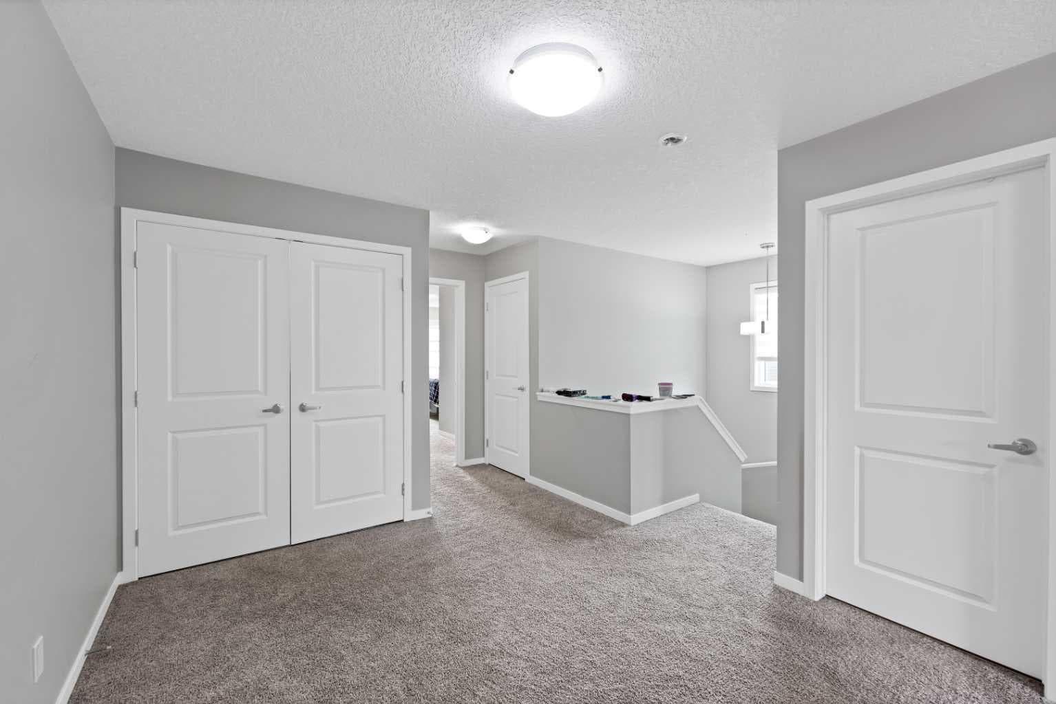 256 Auburn Glen Close SE