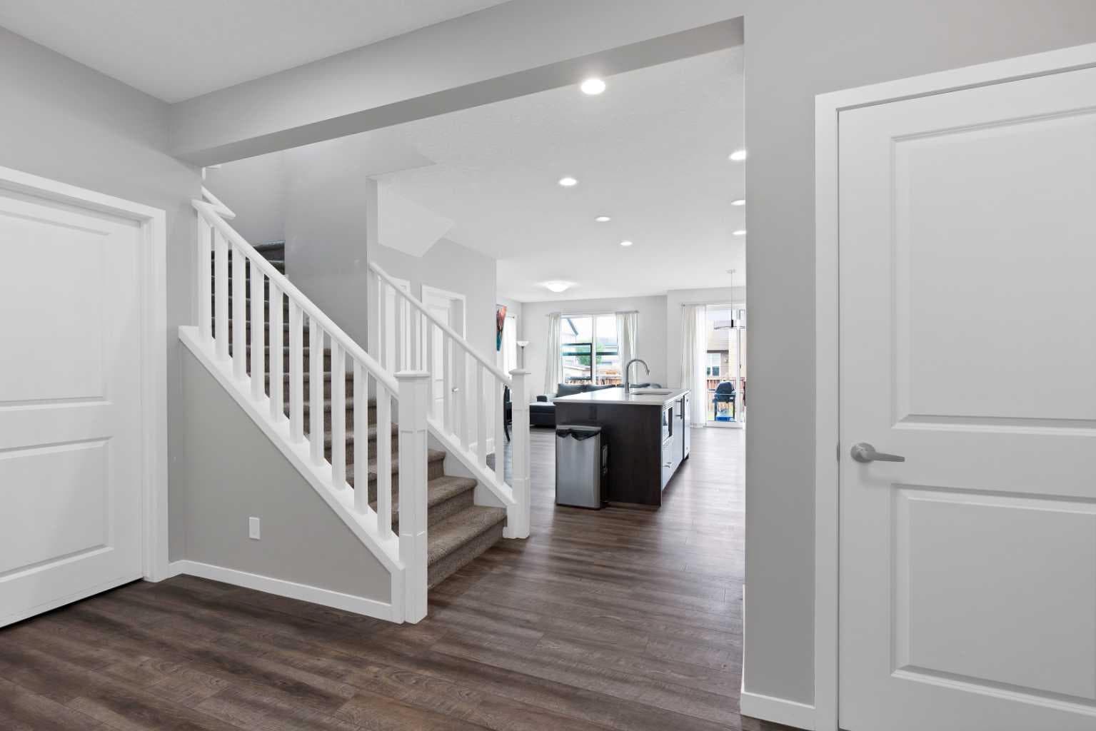256 Auburn Glen Close SE