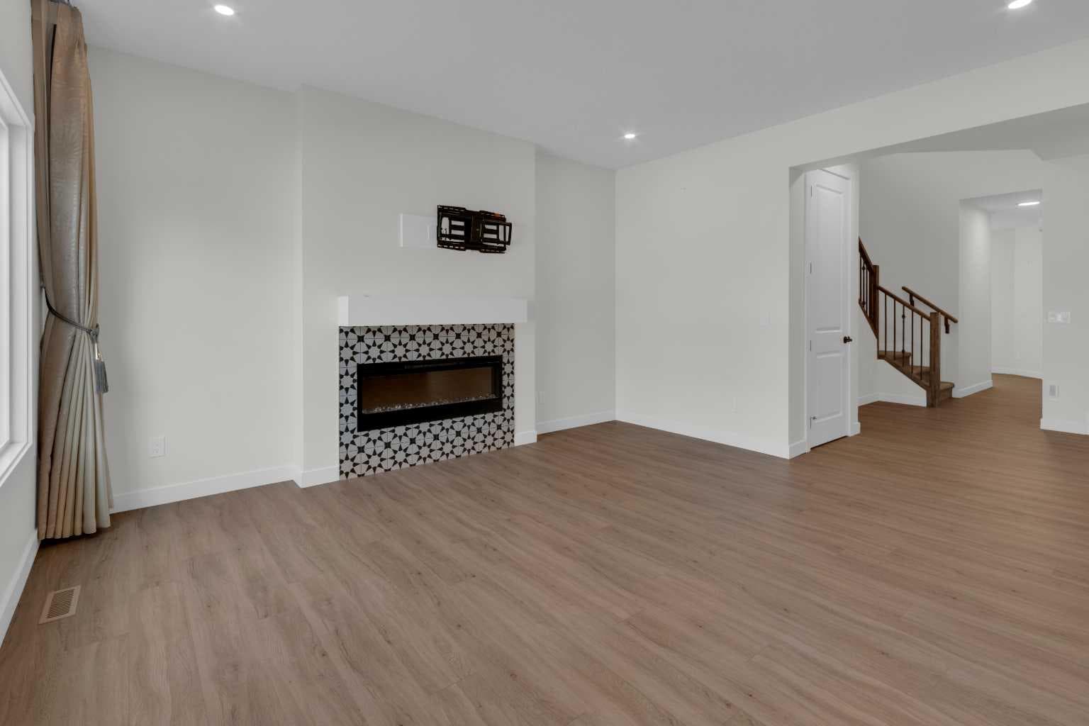 541 Baywater Manor SW