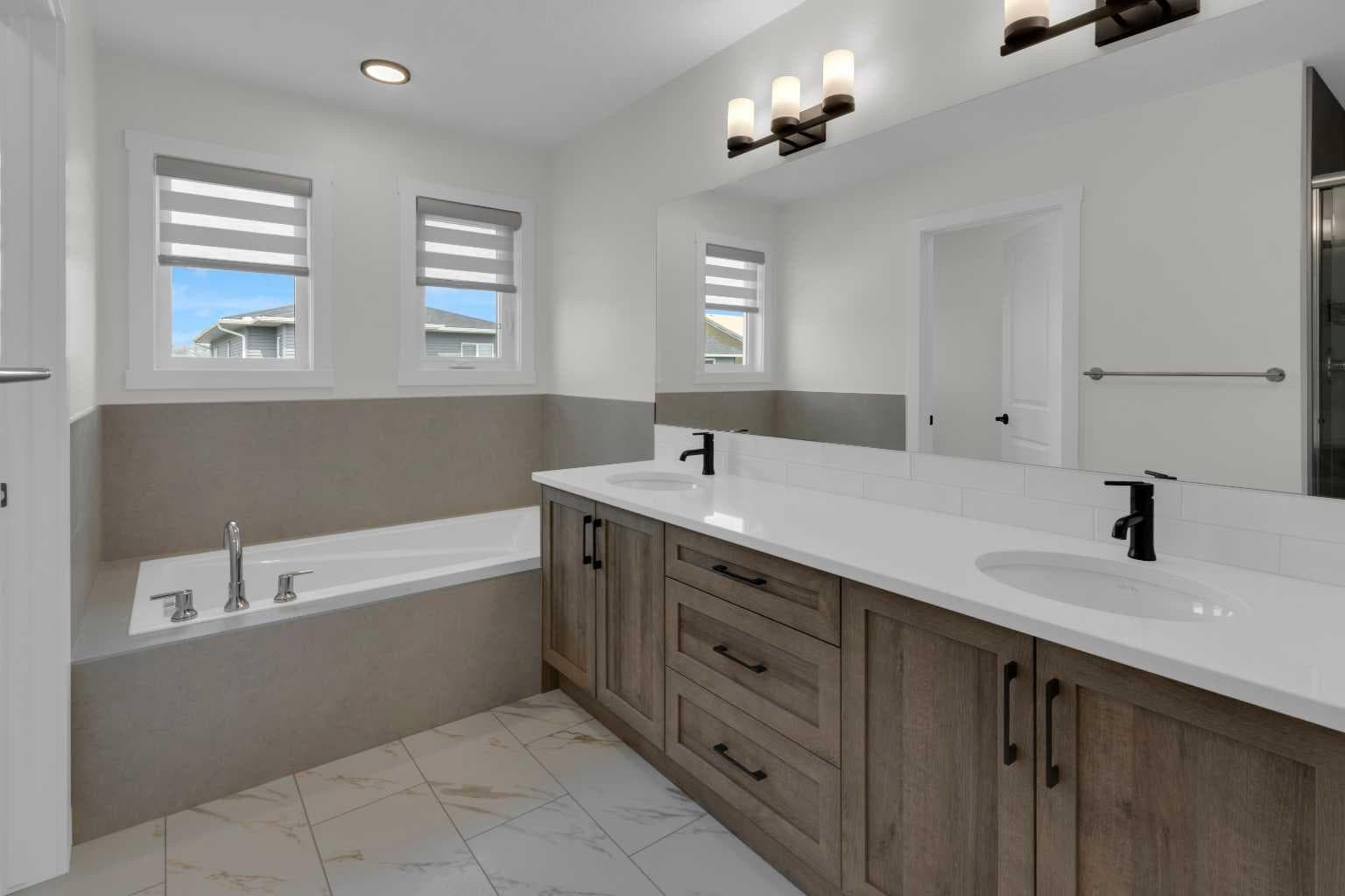 541 Baywater Manor SW