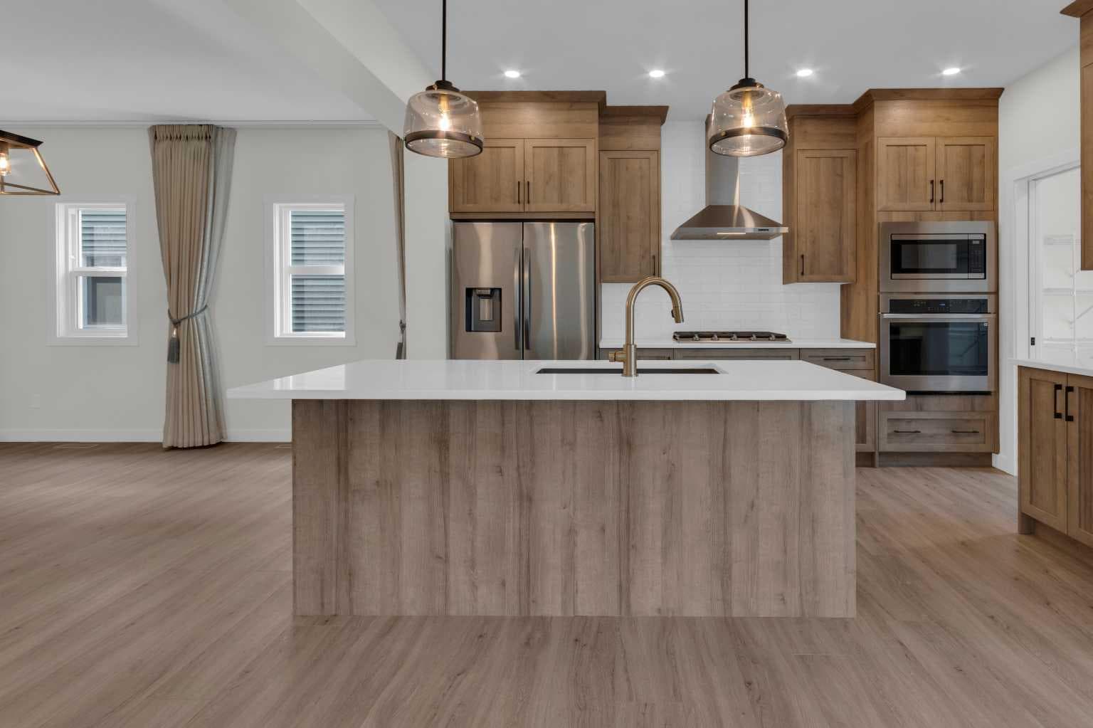 541 Baywater Manor SW