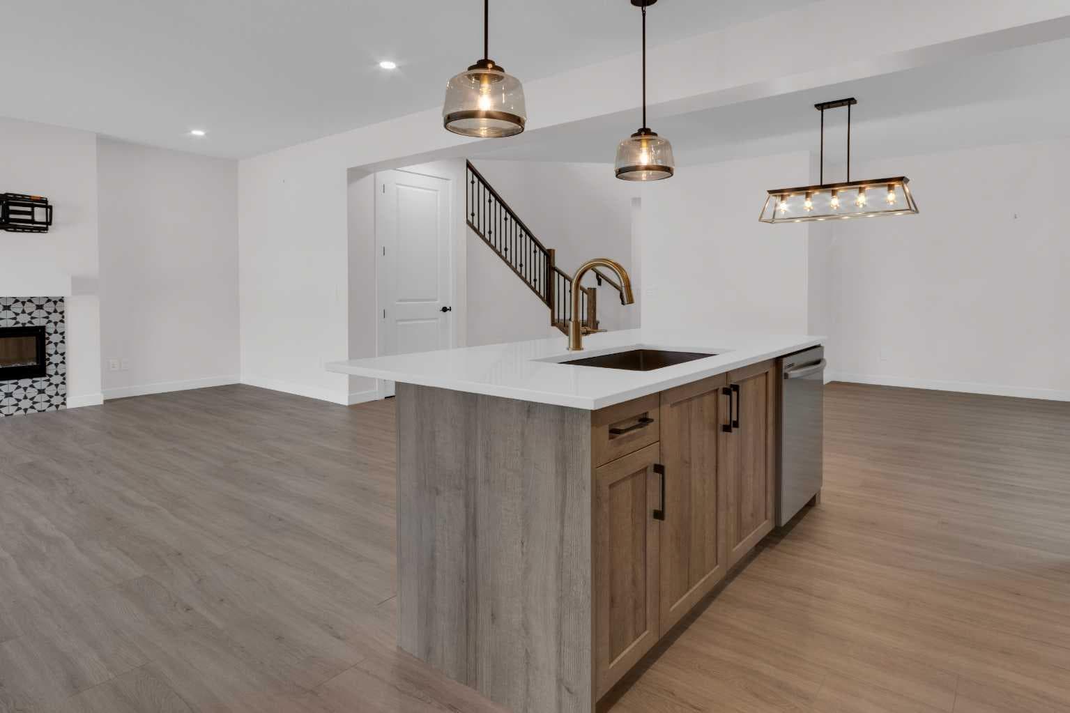 541 Baywater Manor SW