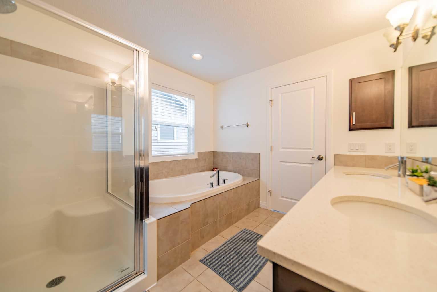 83 Auburn Glen Lane SE