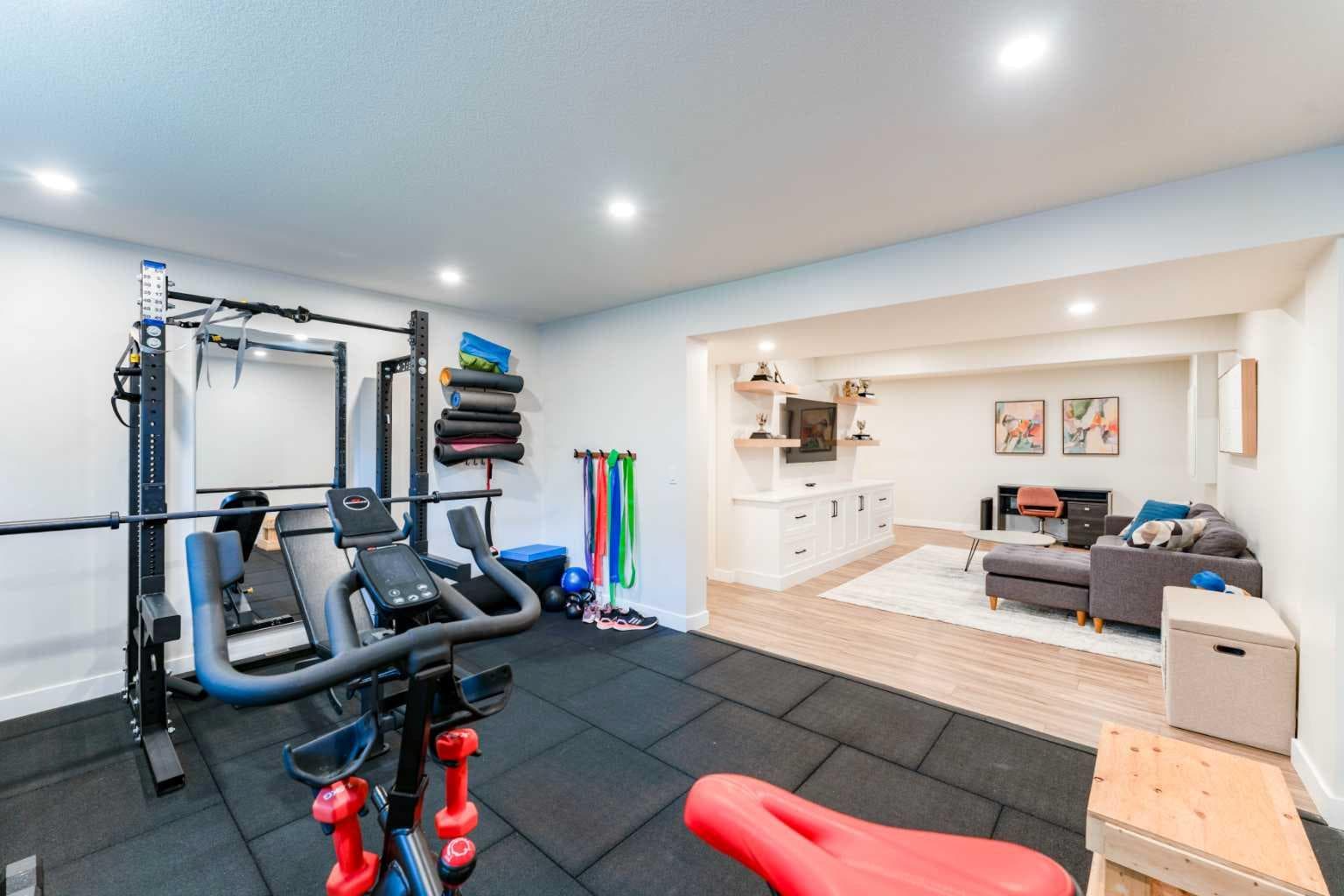 240 Willowmere Close 