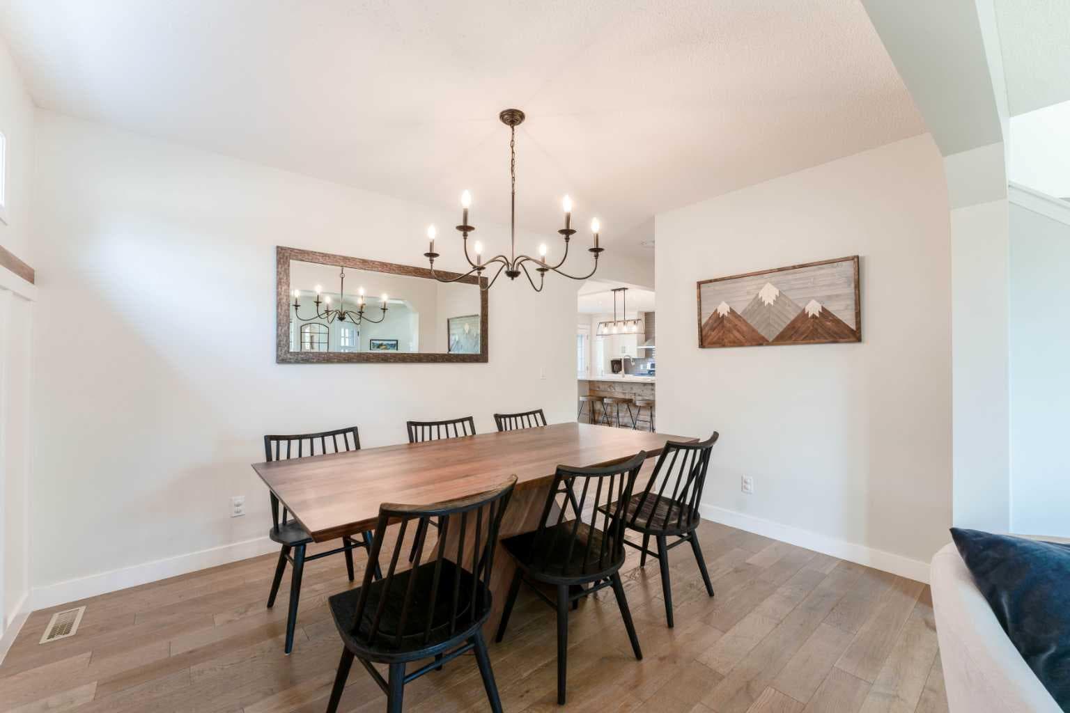 240 Willowmere Close 