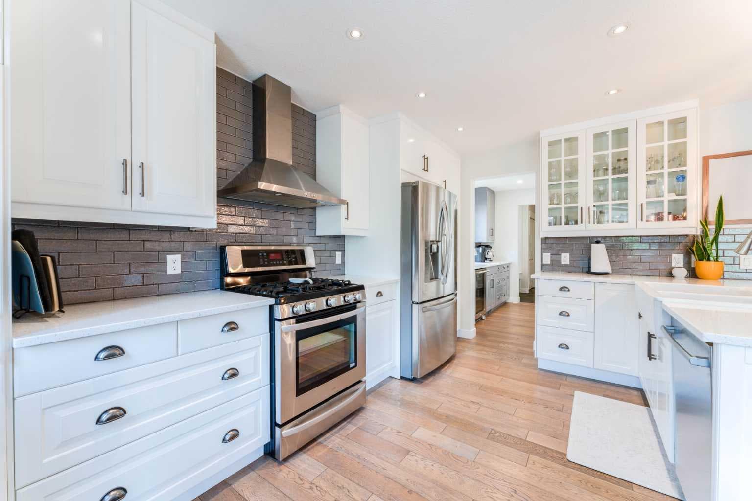 240 Willowmere Close 