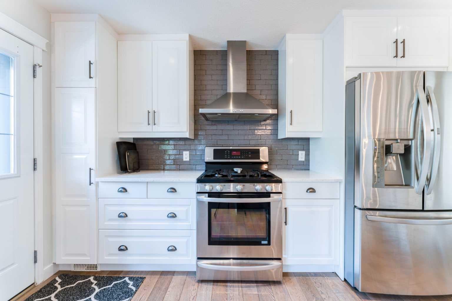 240 Willowmere Close 