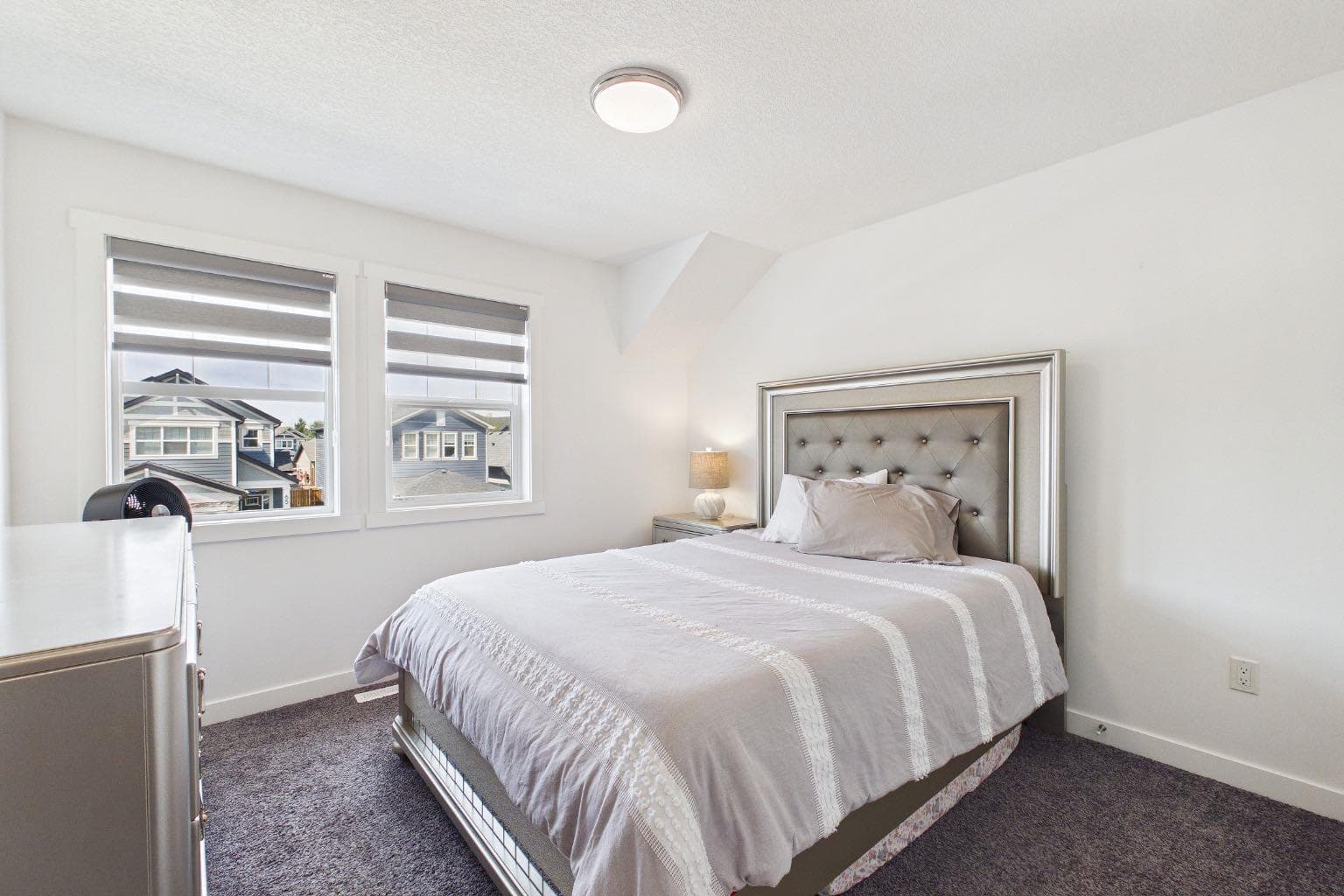 66 Legacy Glen Crescent SE