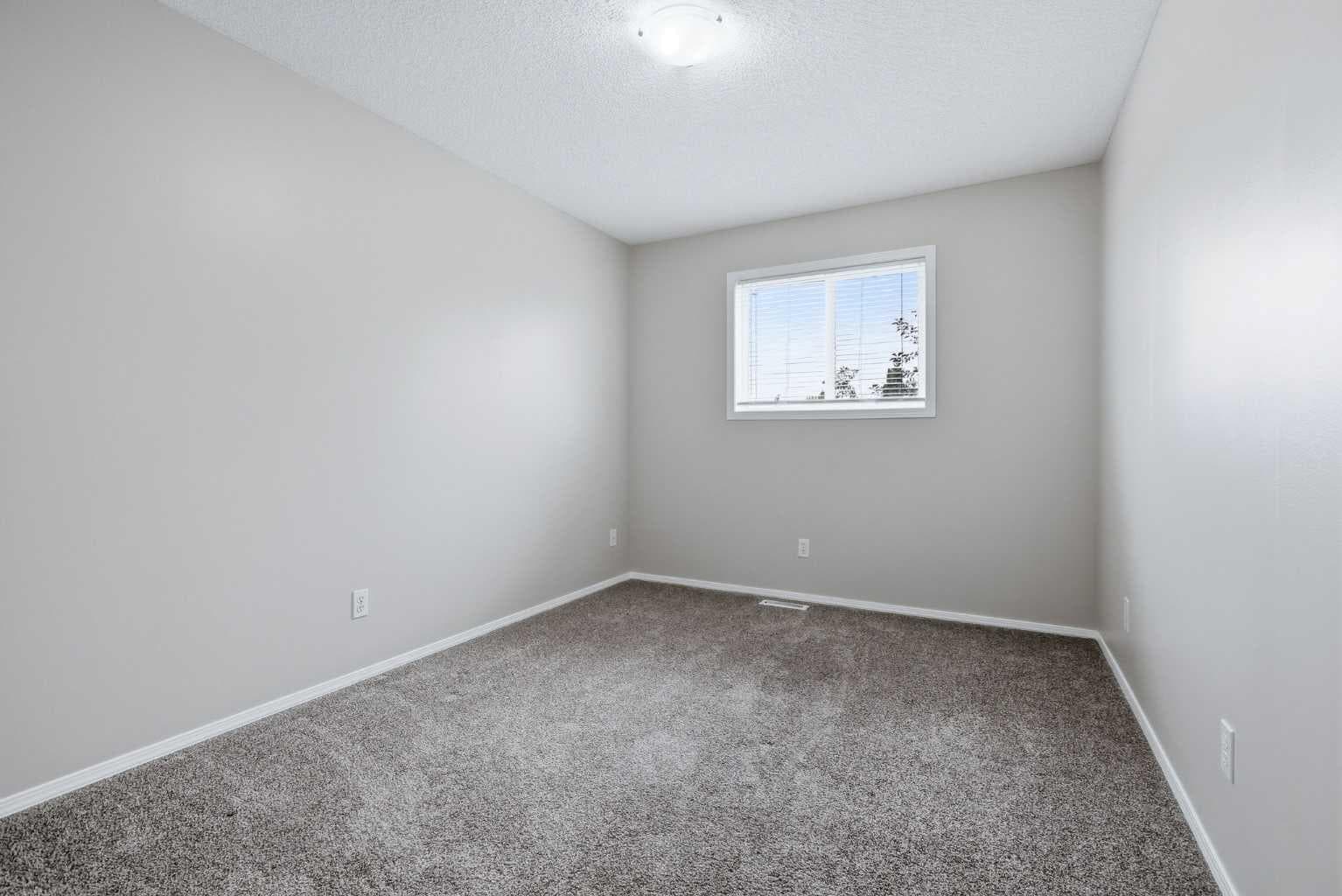 103, 760 Railway Gate SW