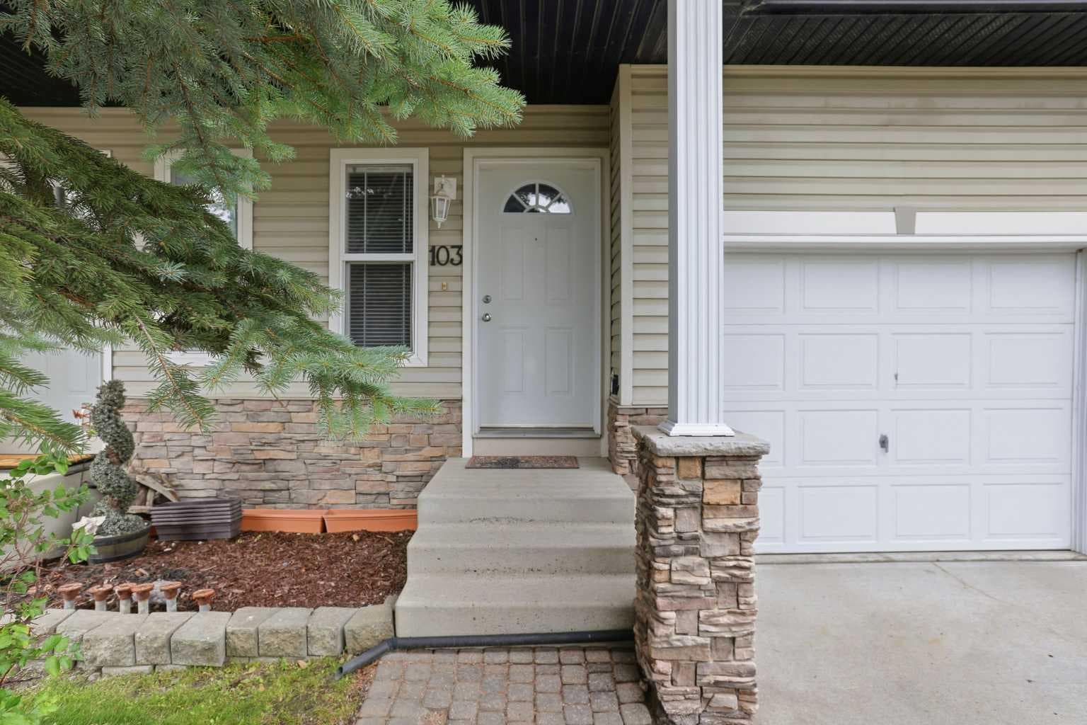 103, 760 Railway Gate SW