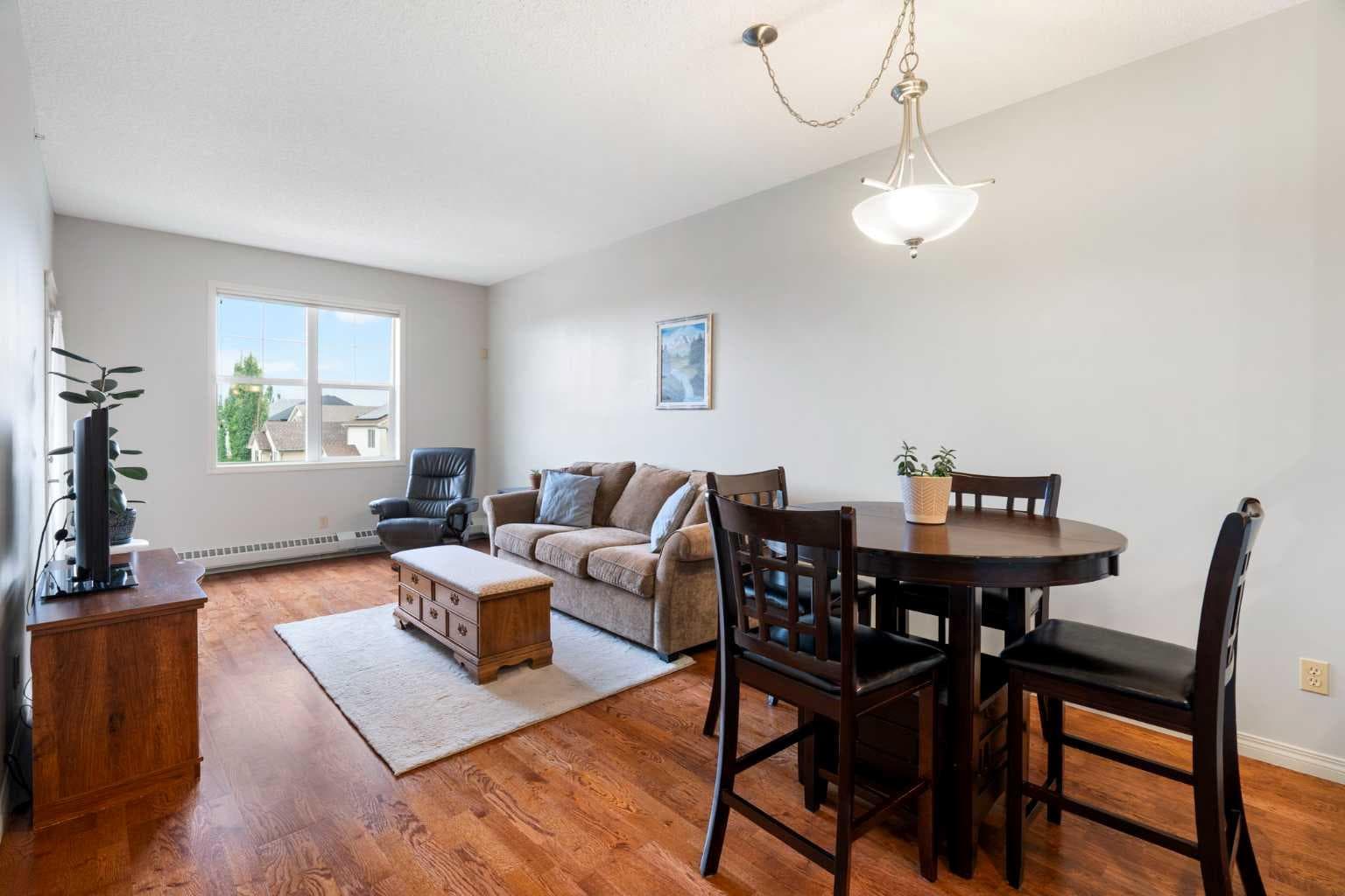 310, 25 Prestwick Drive SE