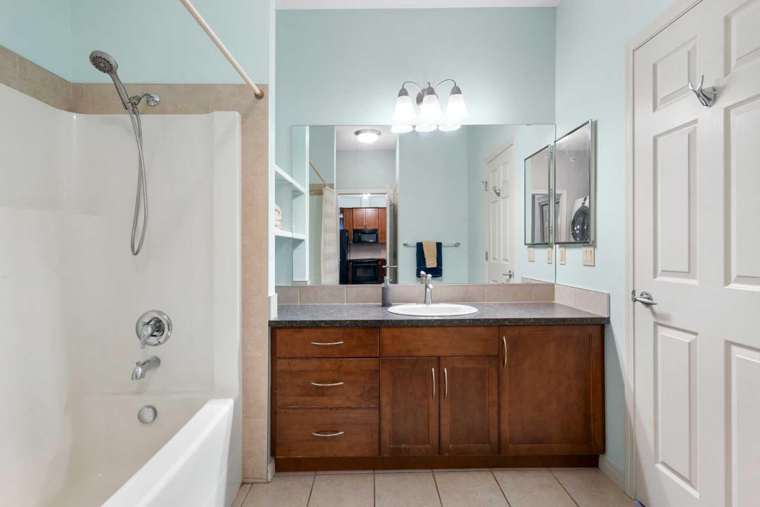310, 25 Prestwick Drive SE