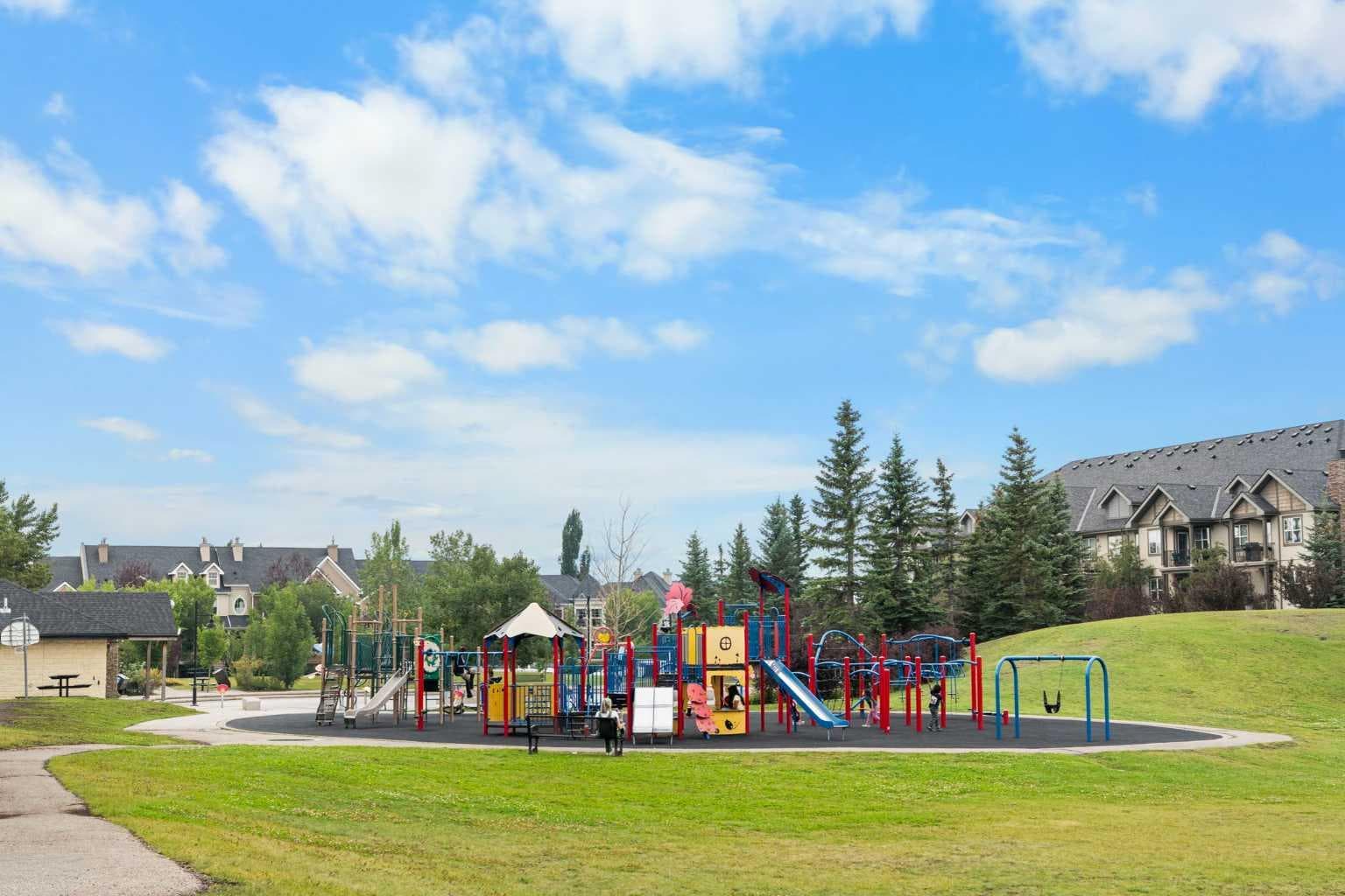 310, 25 Prestwick Drive SE