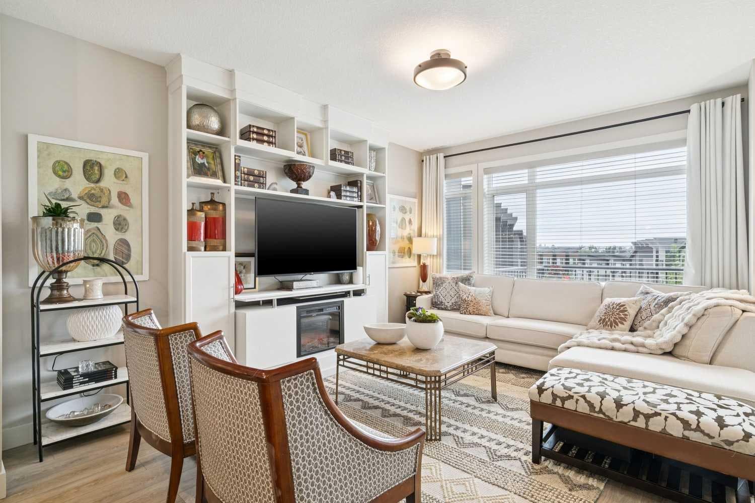 17 Royal Elm Green NW
