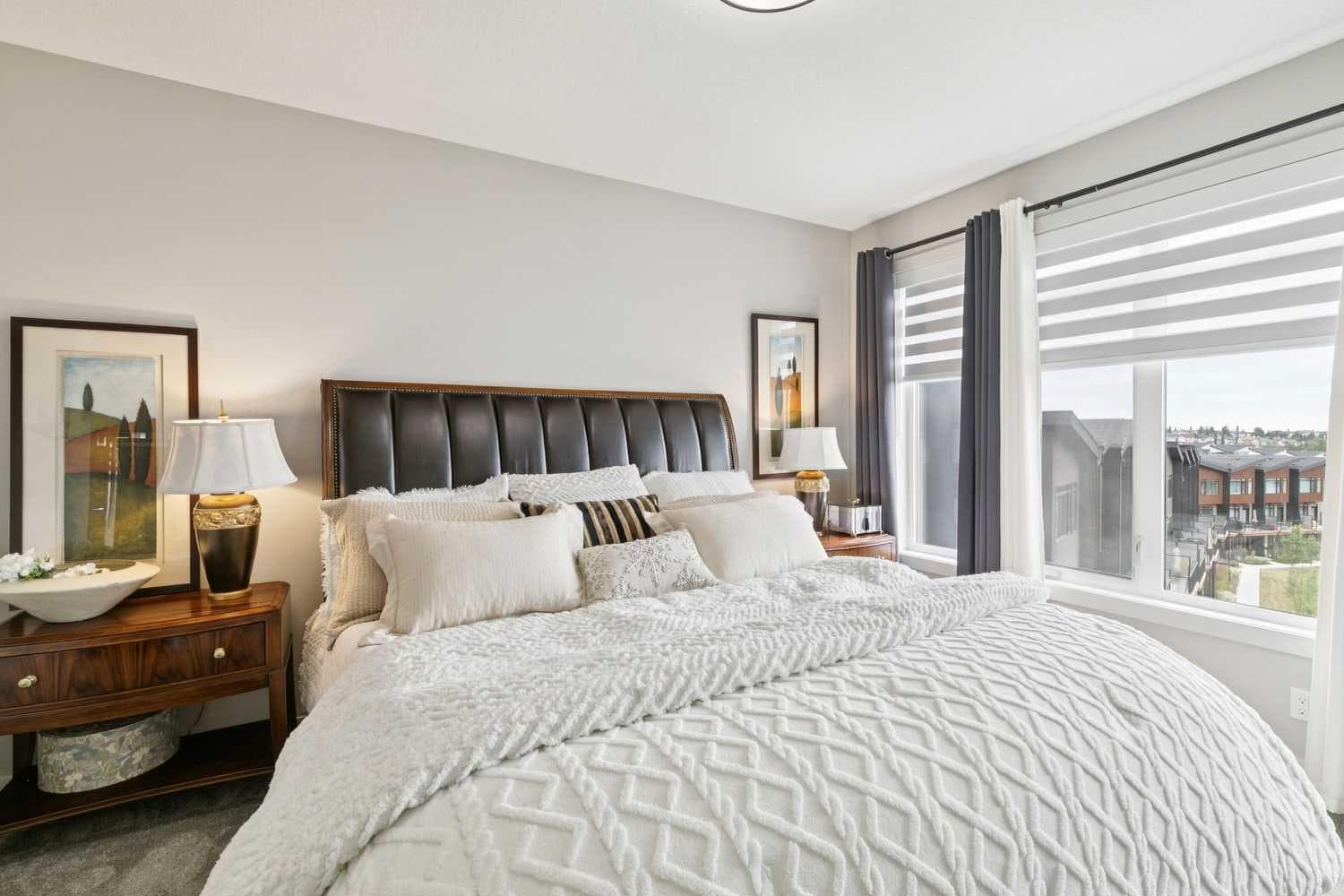 17 Royal Elm Green NW