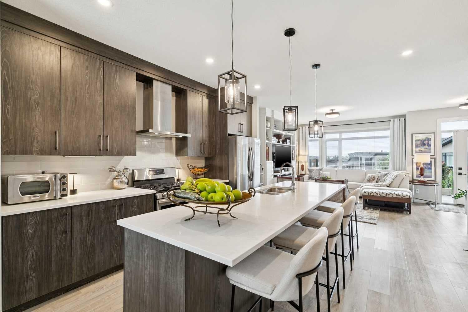 17 Royal Elm Green NW