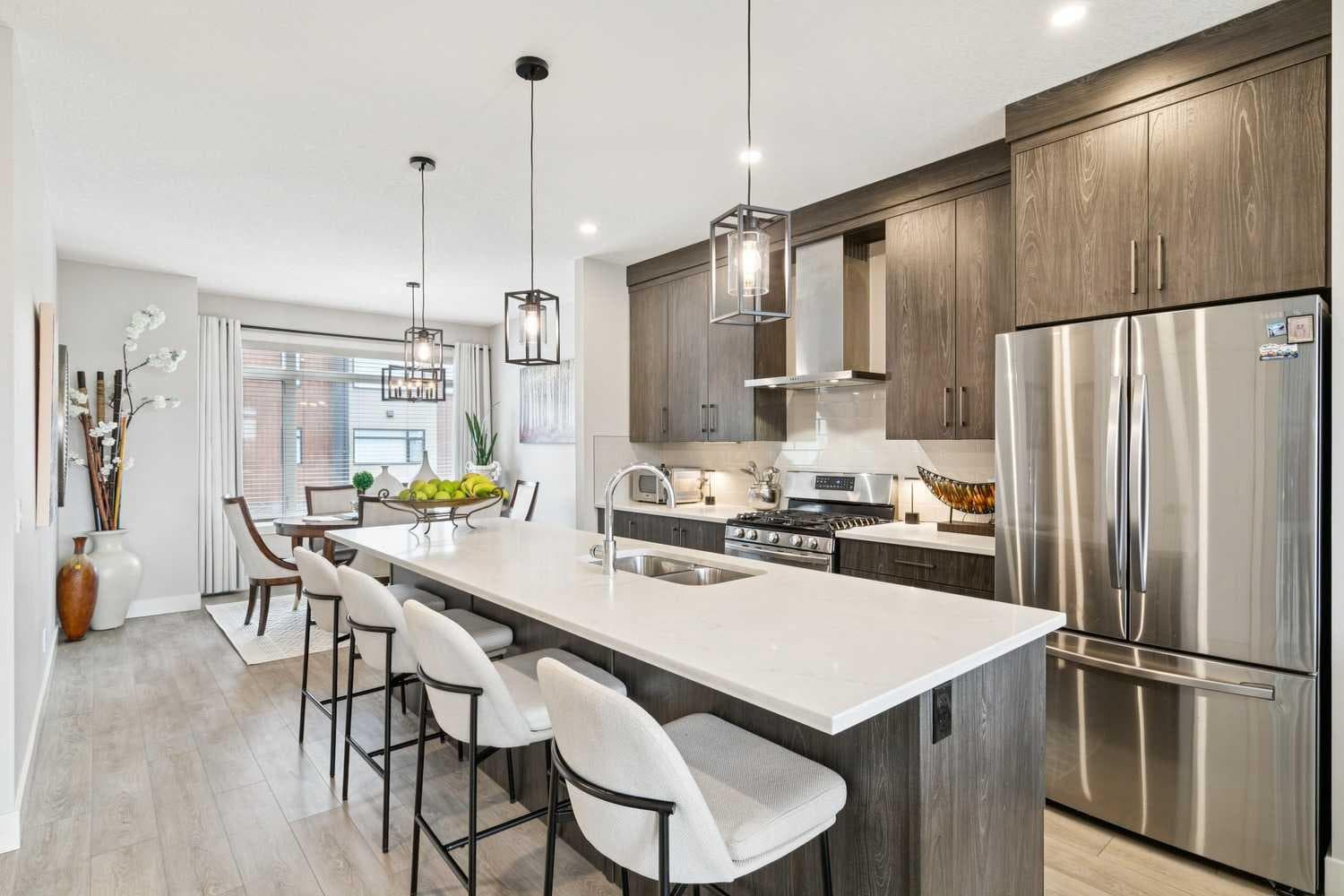 17 Royal Elm Green NW