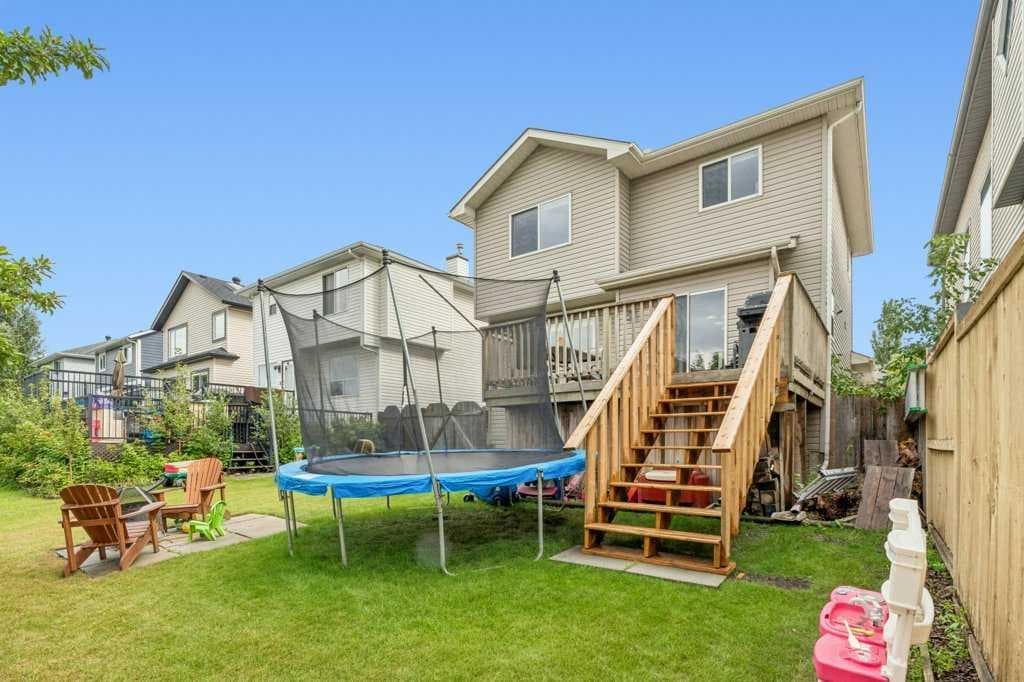 42 Douglas Glen Circle SE