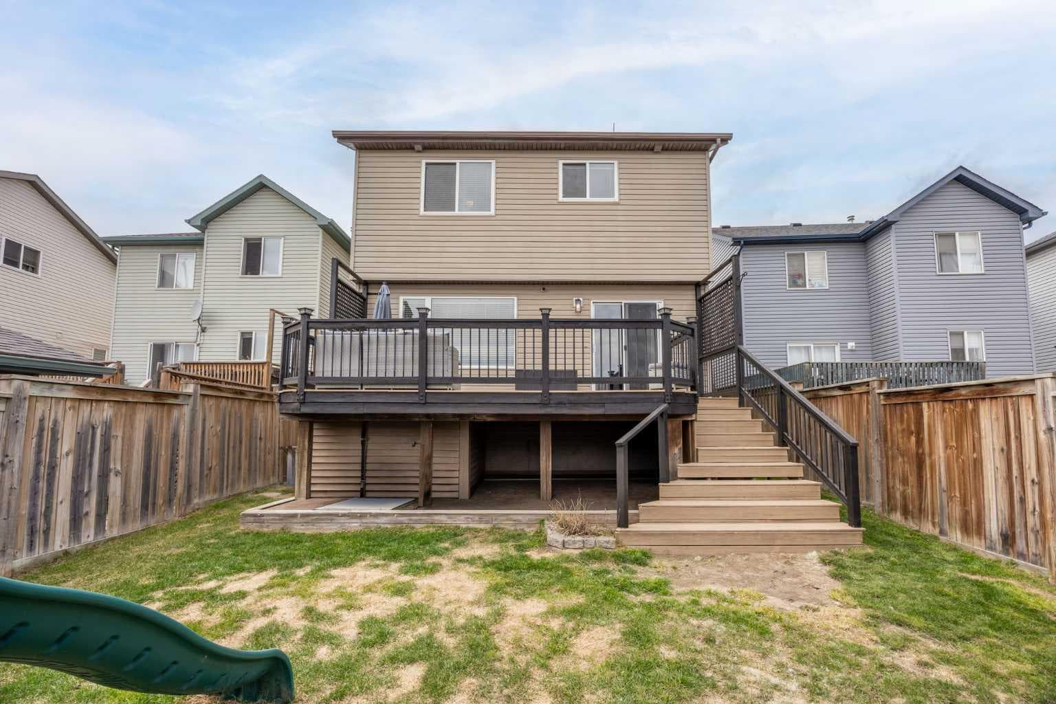 19 Covemeadow Crescent NE