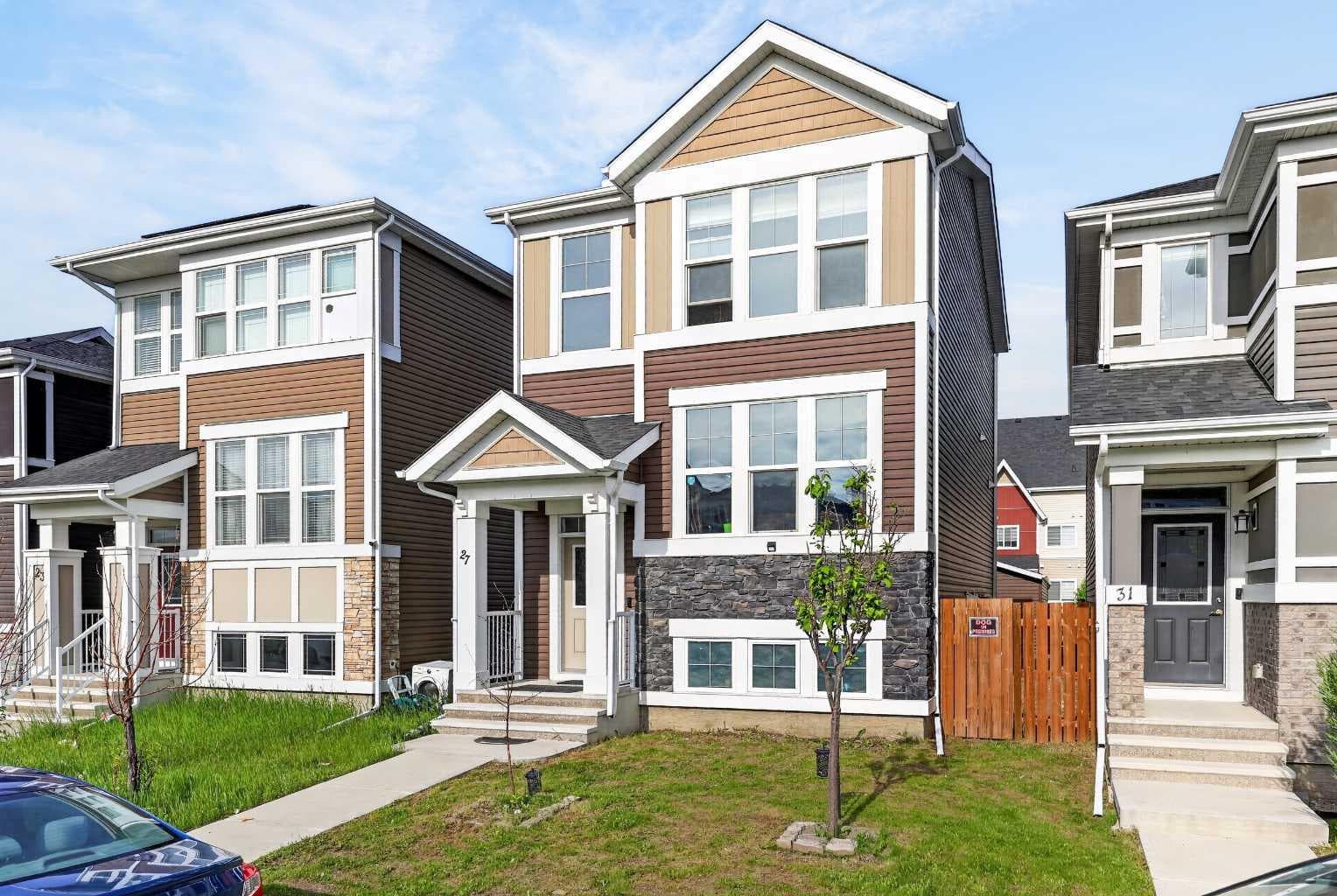 27 Red Embers Lane NE