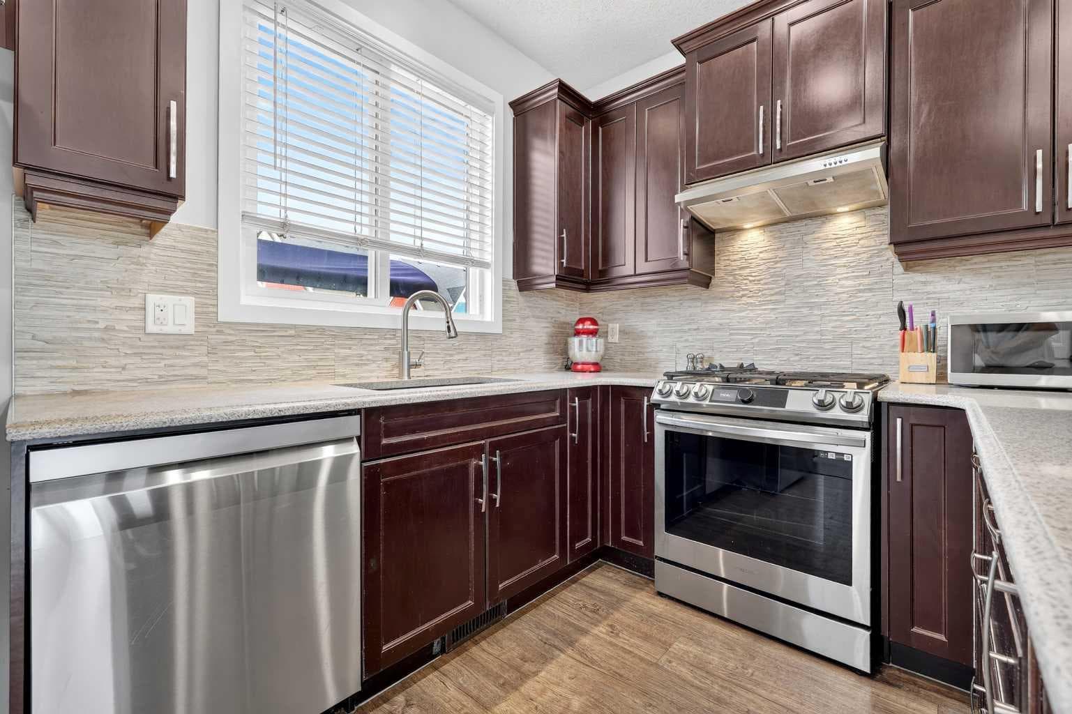 27 Red Embers Lane NE