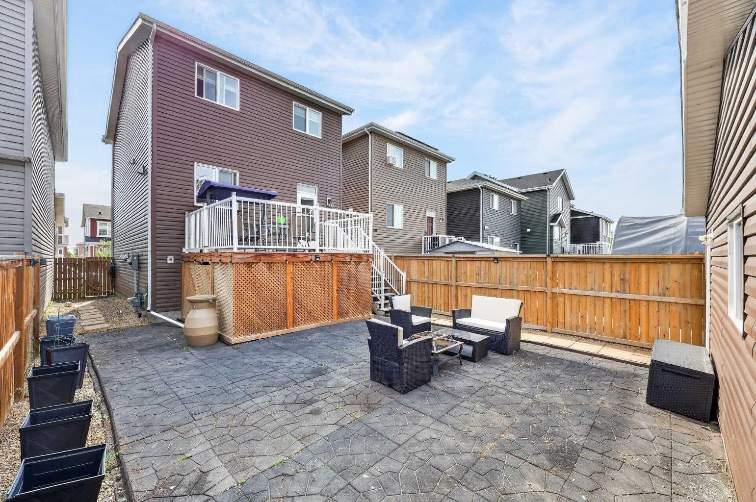 27 Red Embers Lane NE