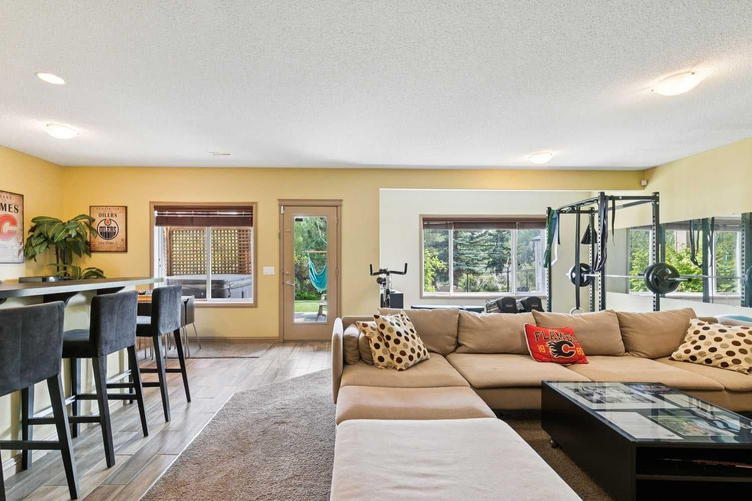 199 LAVENDER Way 