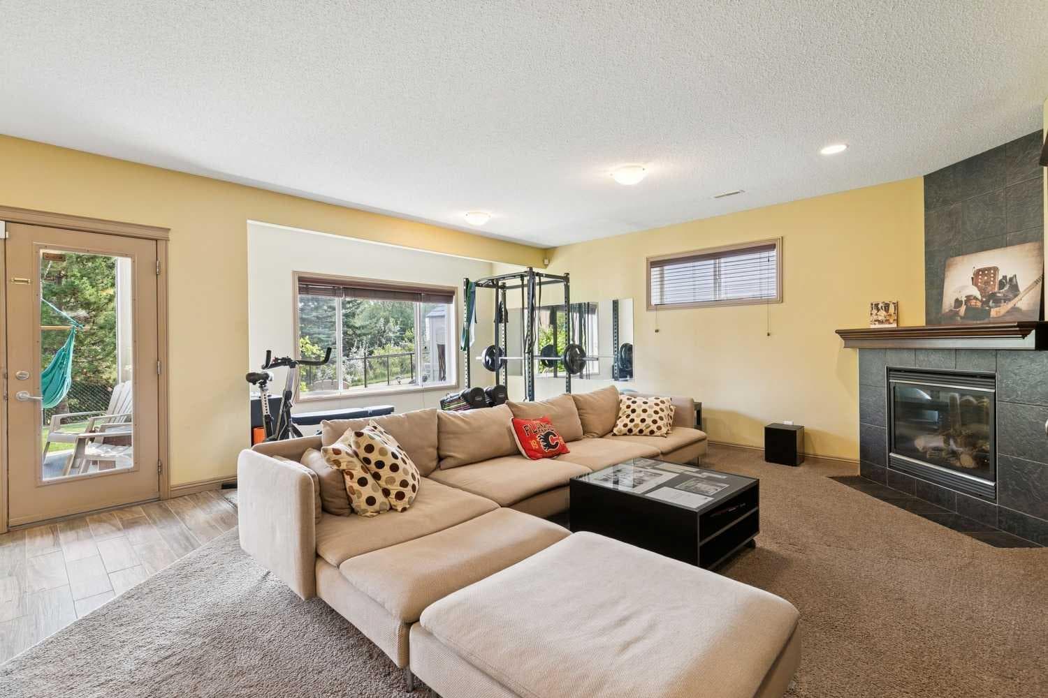 199 LAVENDER Way 