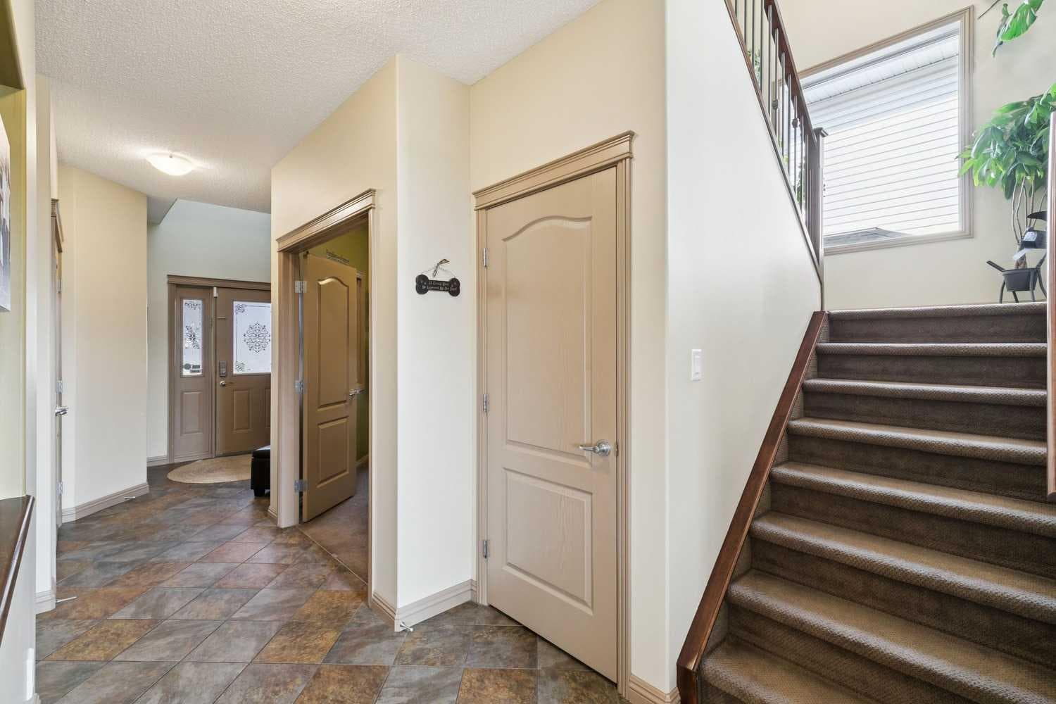 199 LAVENDER Way 