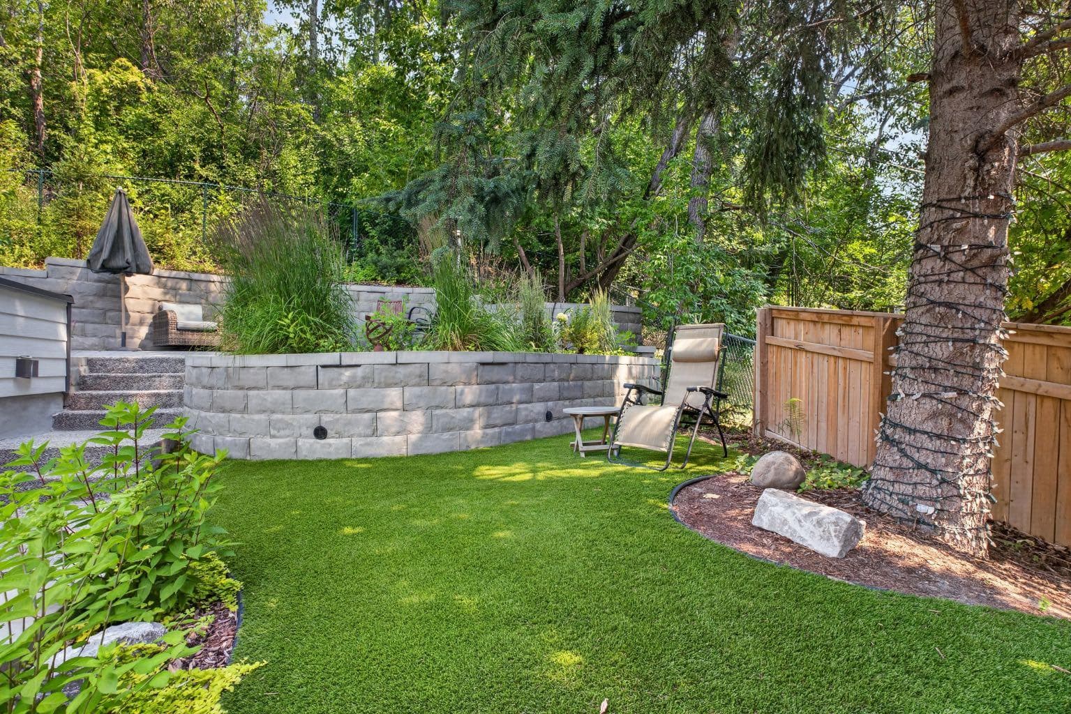 124 Garden Crescent SW