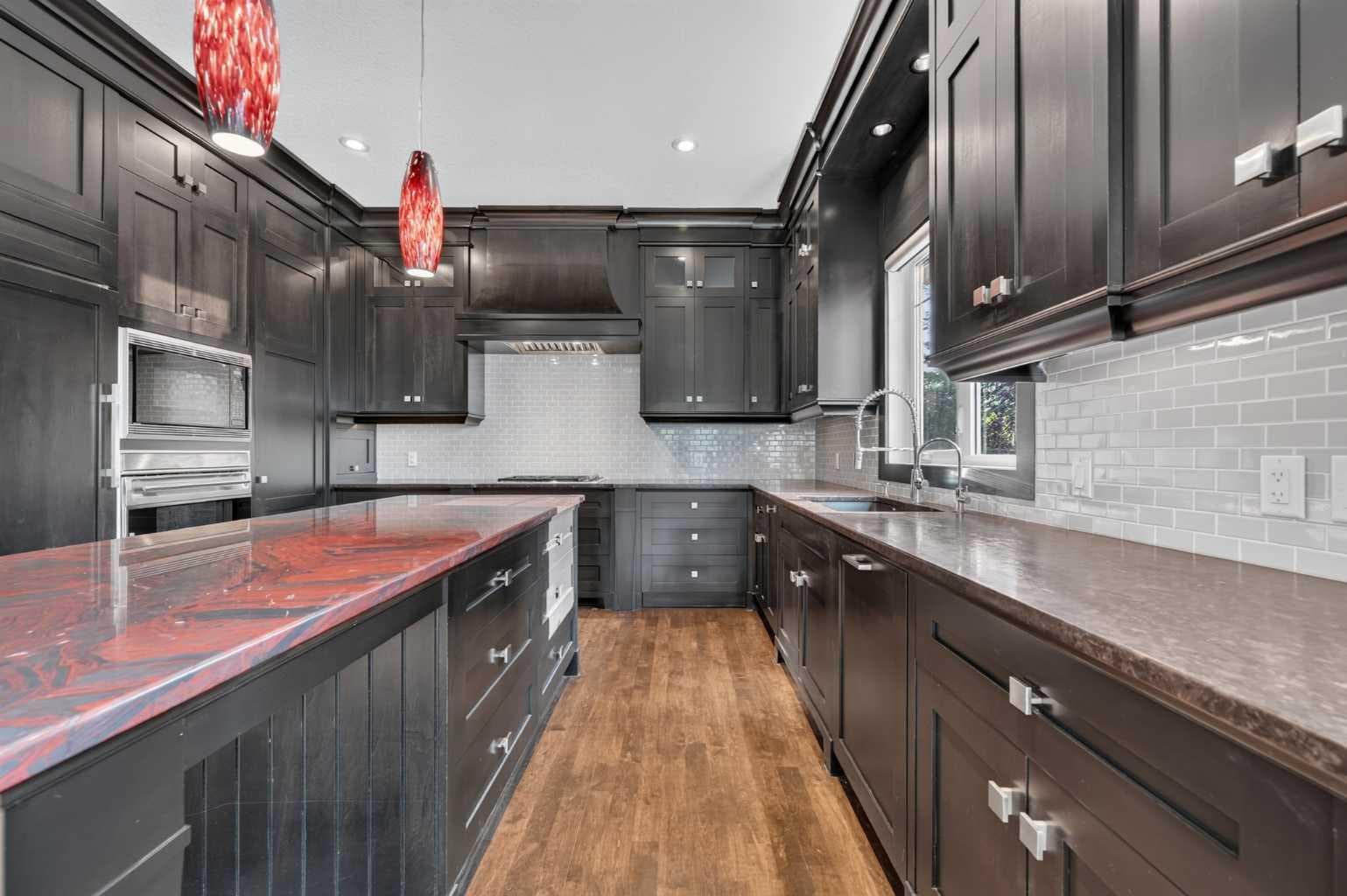 4 Aspen Cliff Close SW