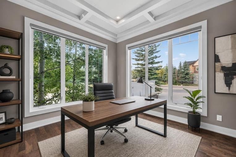 4 Aspen Cliff Close SW