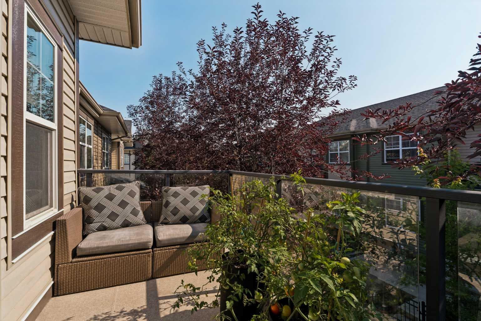 945 Mckenzie Towne Manor SE