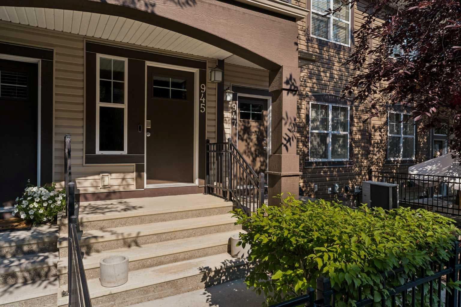 945 Mckenzie Towne Manor SE