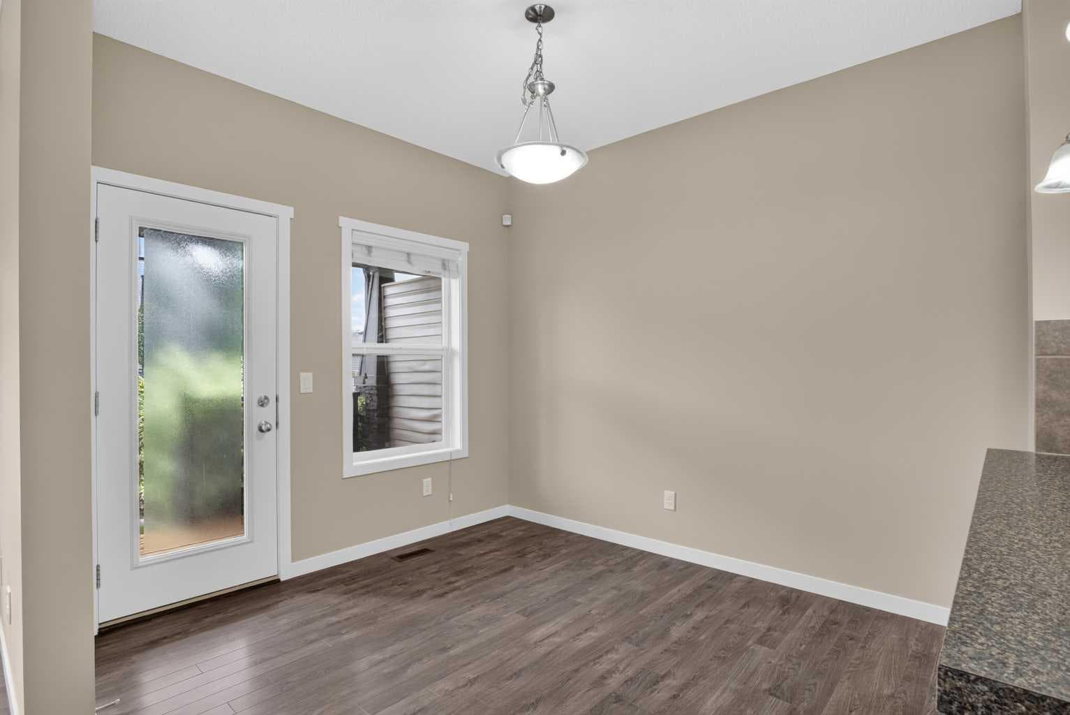 445 Copperpond Landing SE
