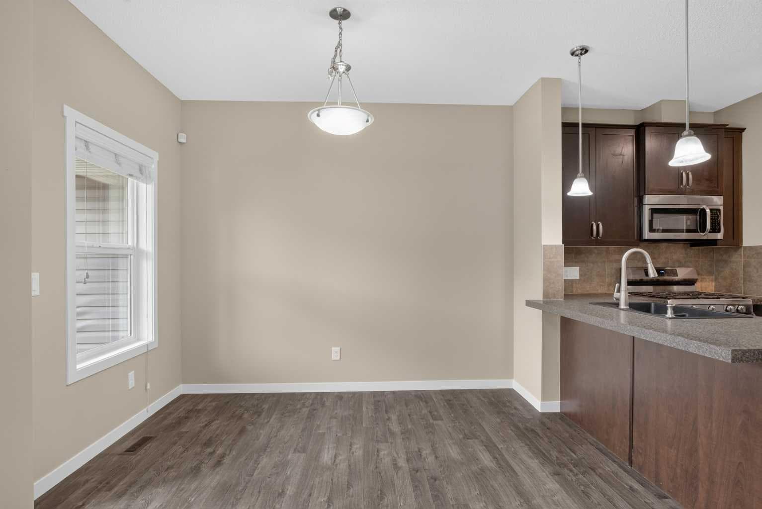 445 Copperpond Landing SE
