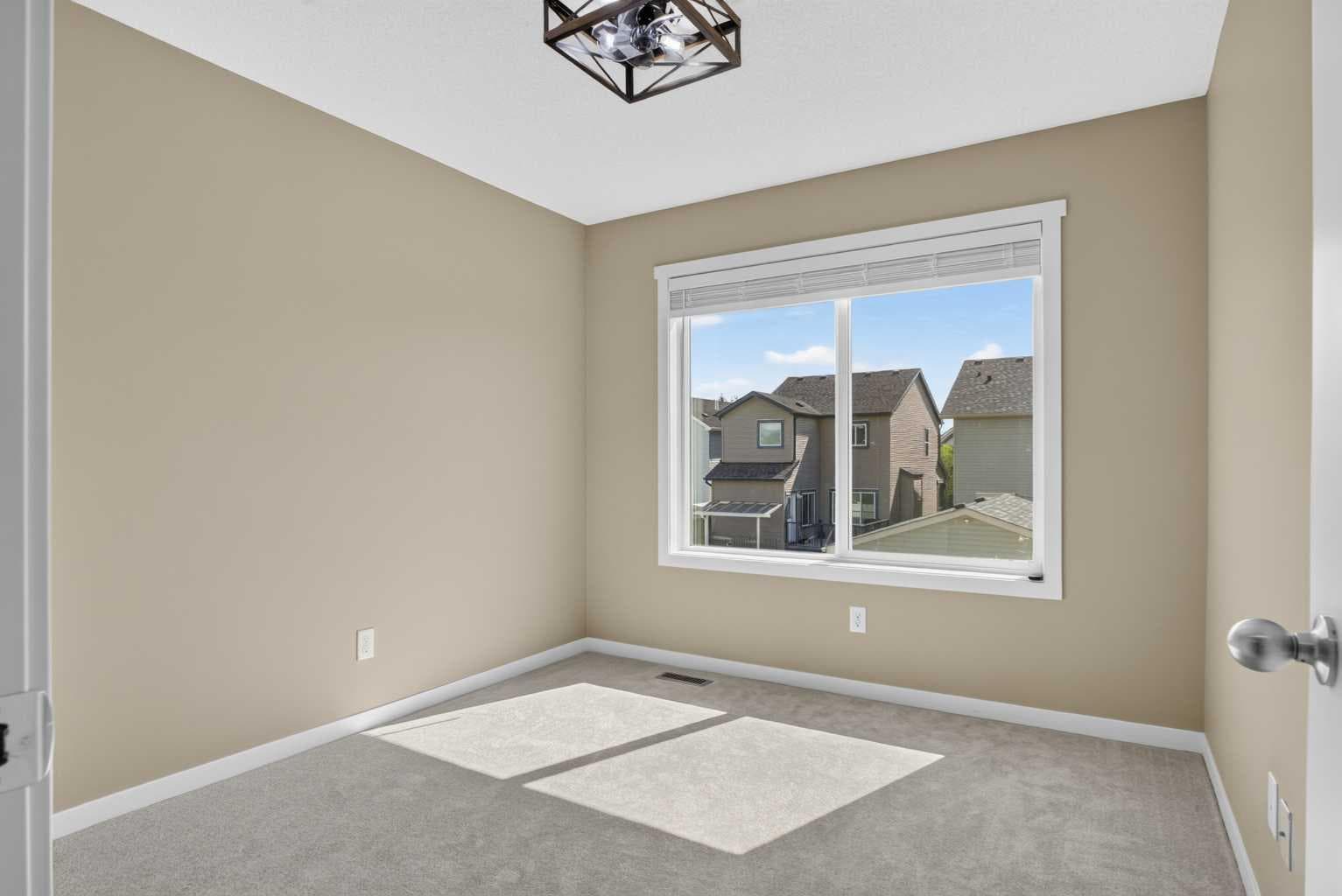445 Copperpond Landing SE